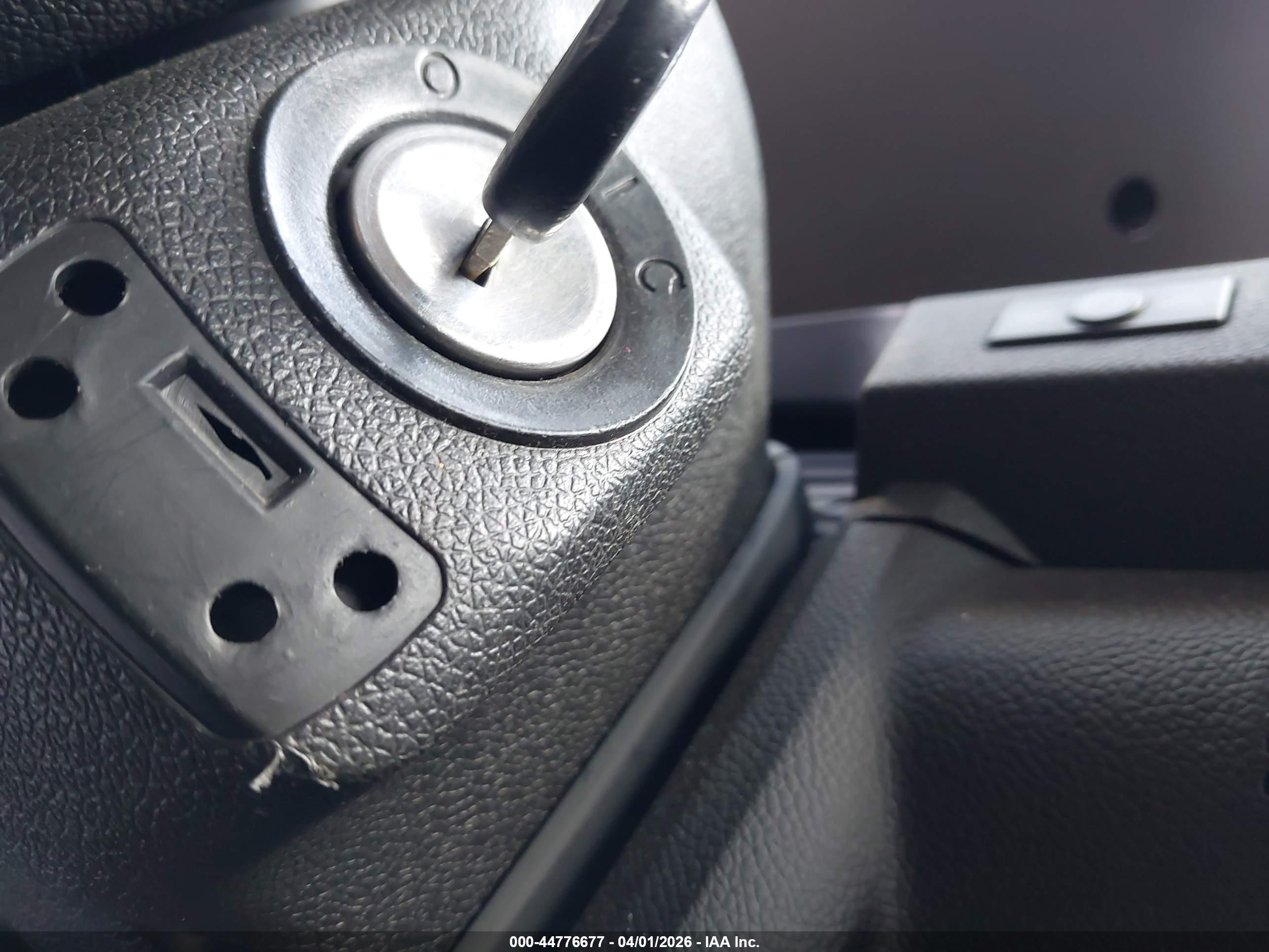 GMC ACADIA image 11