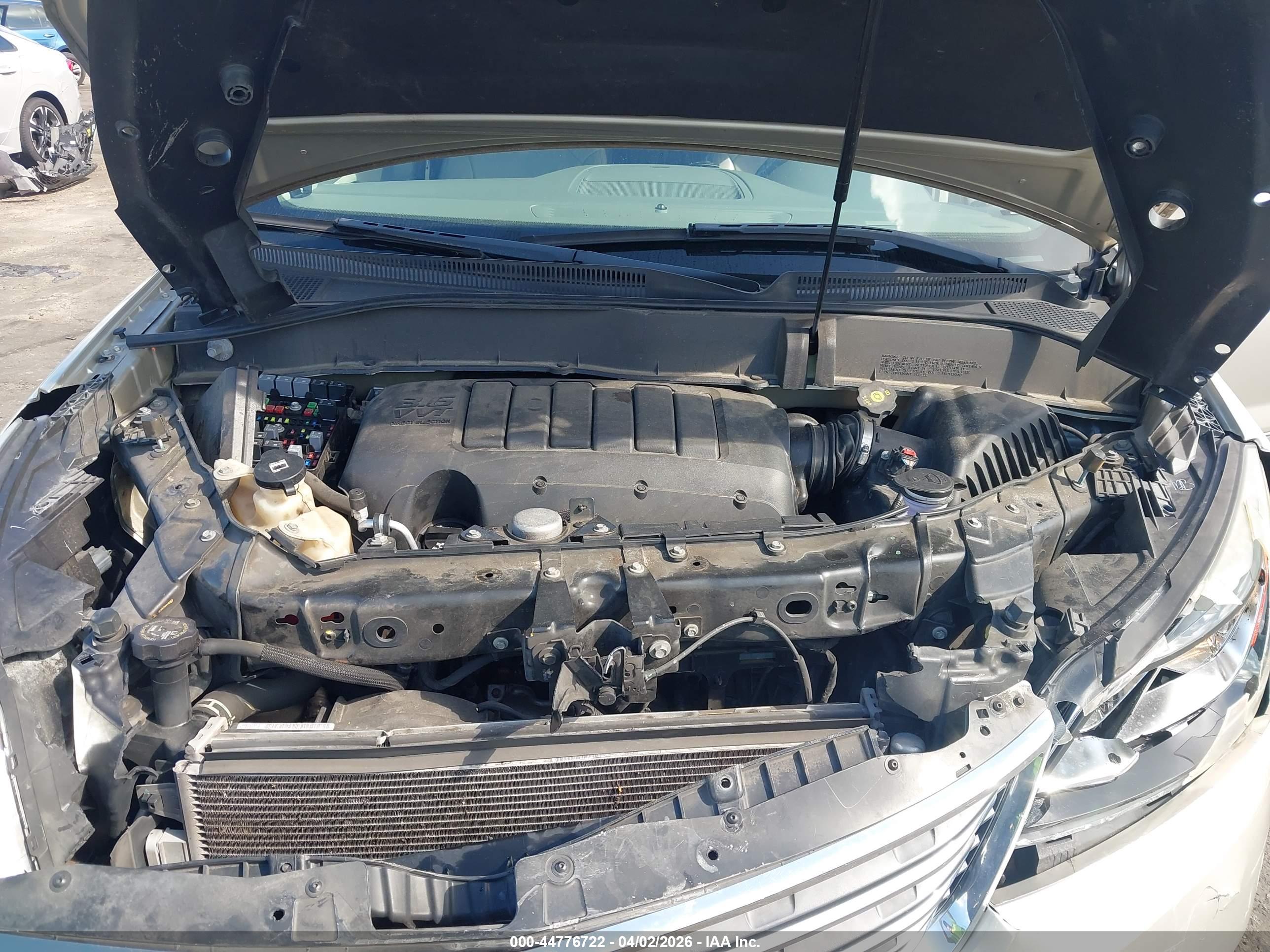 CHEVROLET TRAVERSE image 10