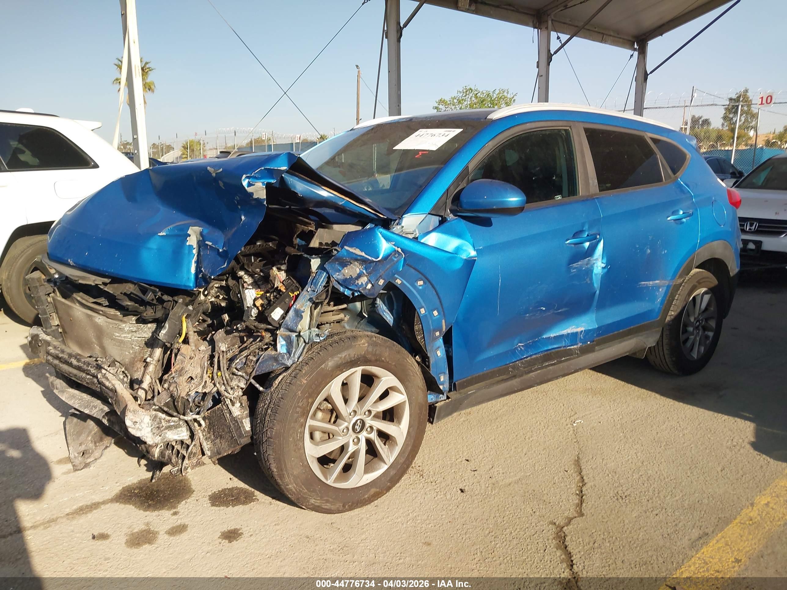 HYUNDAI TUCSON image 2
