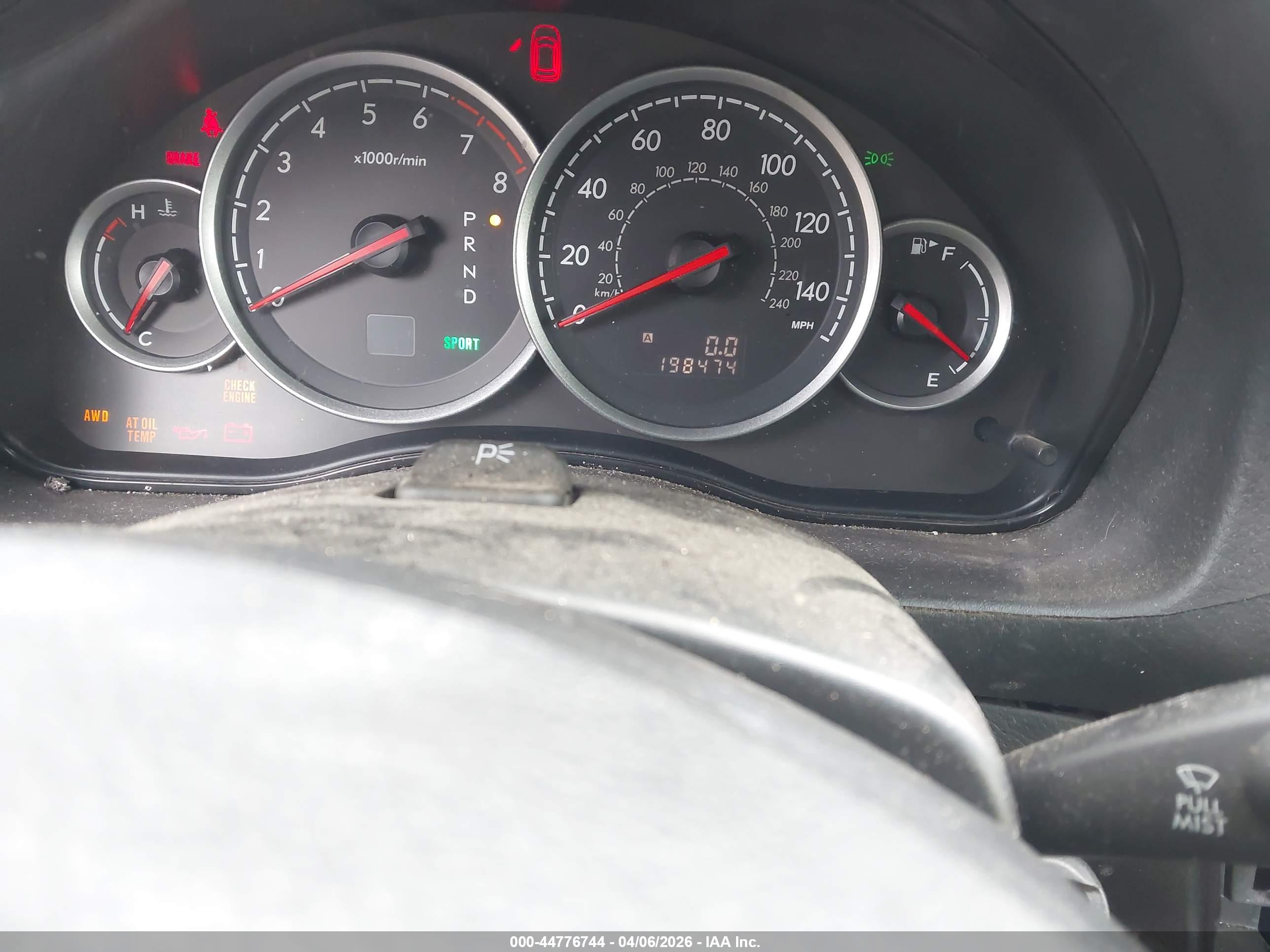 SUBARU OUTBACK image 7