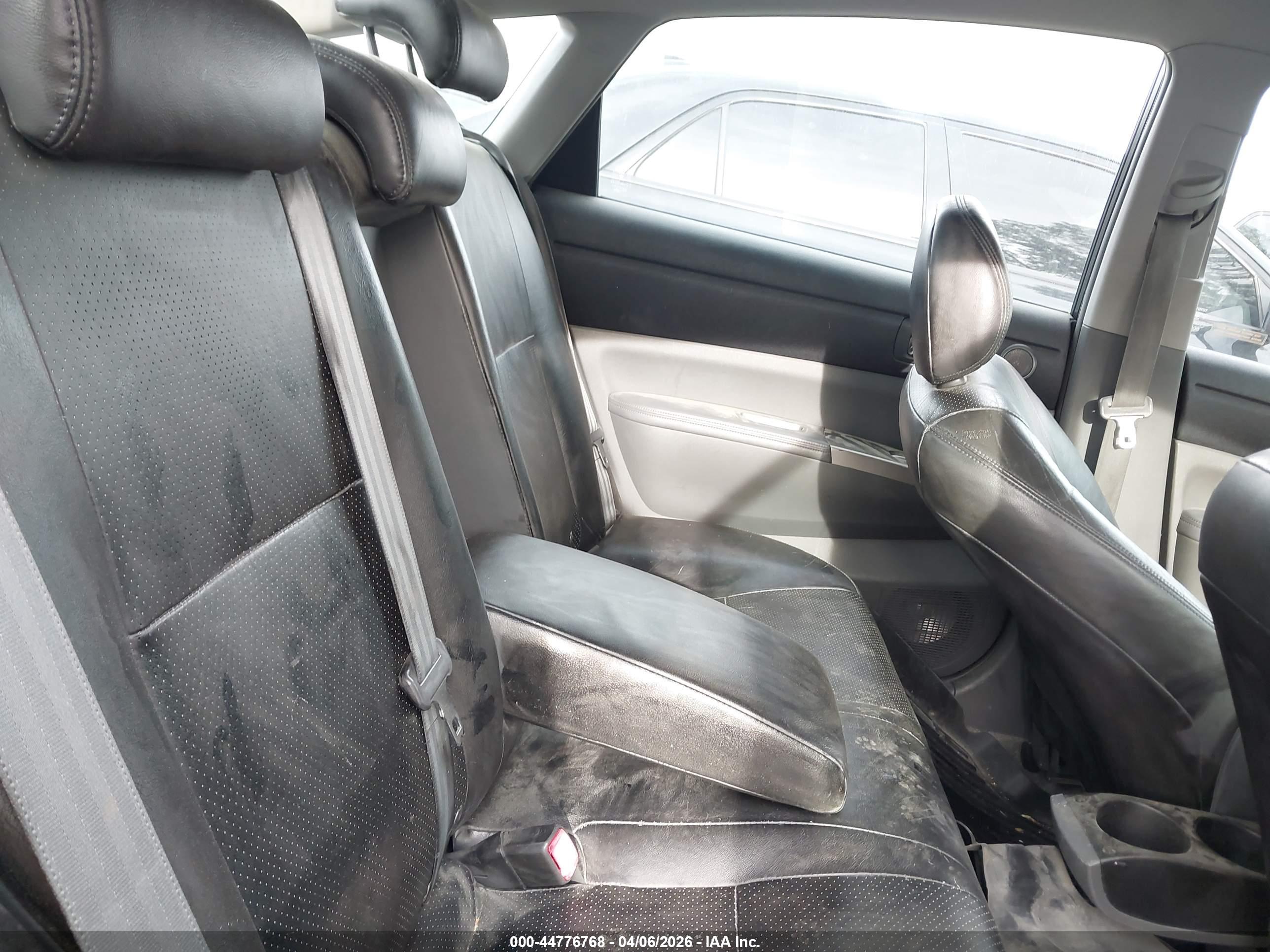TOYOTA PRIUS image 8