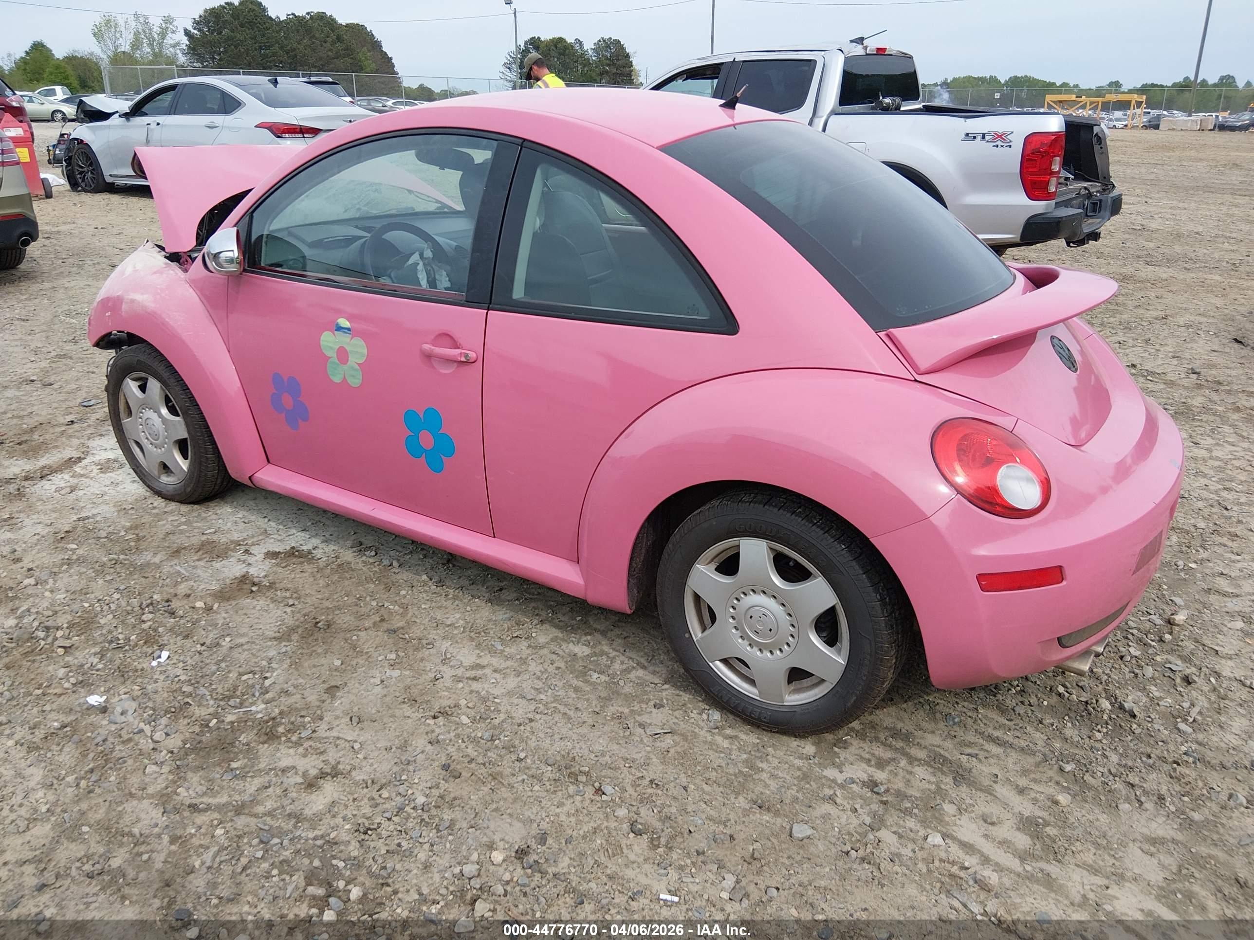 VOLKSWAGEN NEW image 3