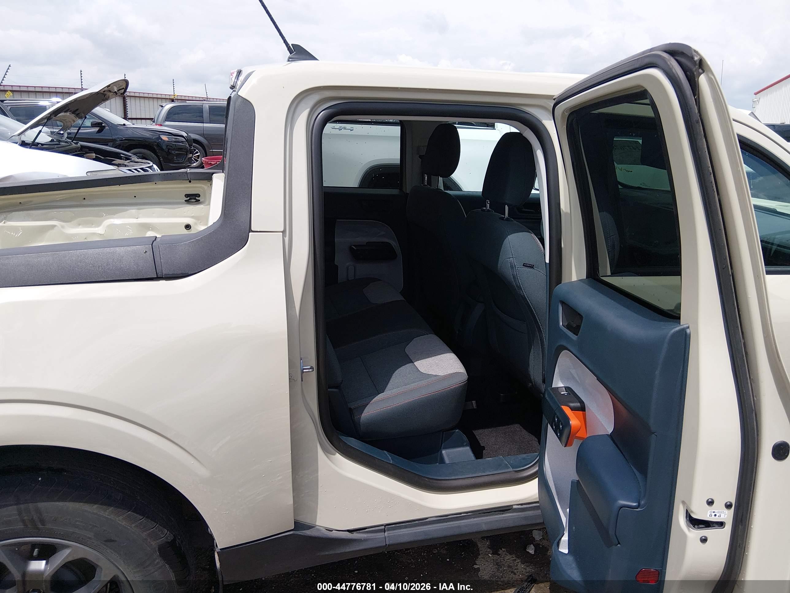 FORD MAVERICK image 8