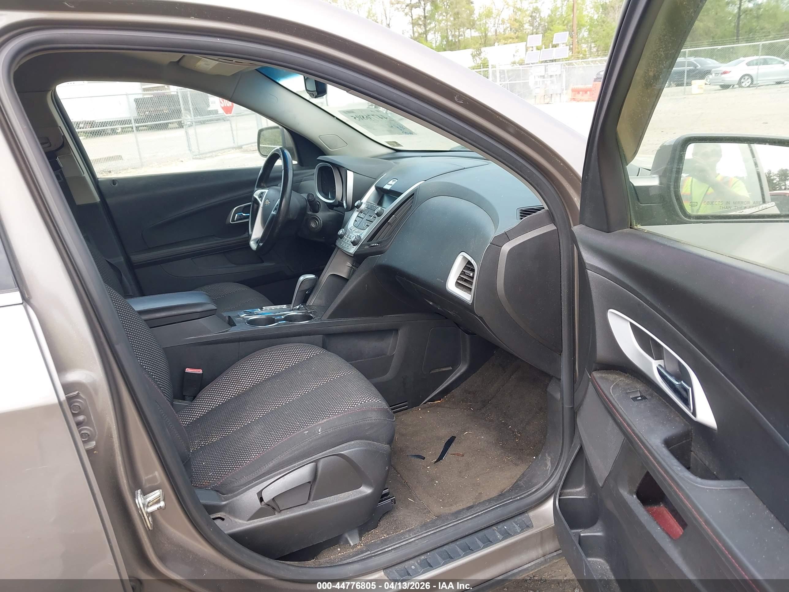CHEVROLET EQUINOX image 5