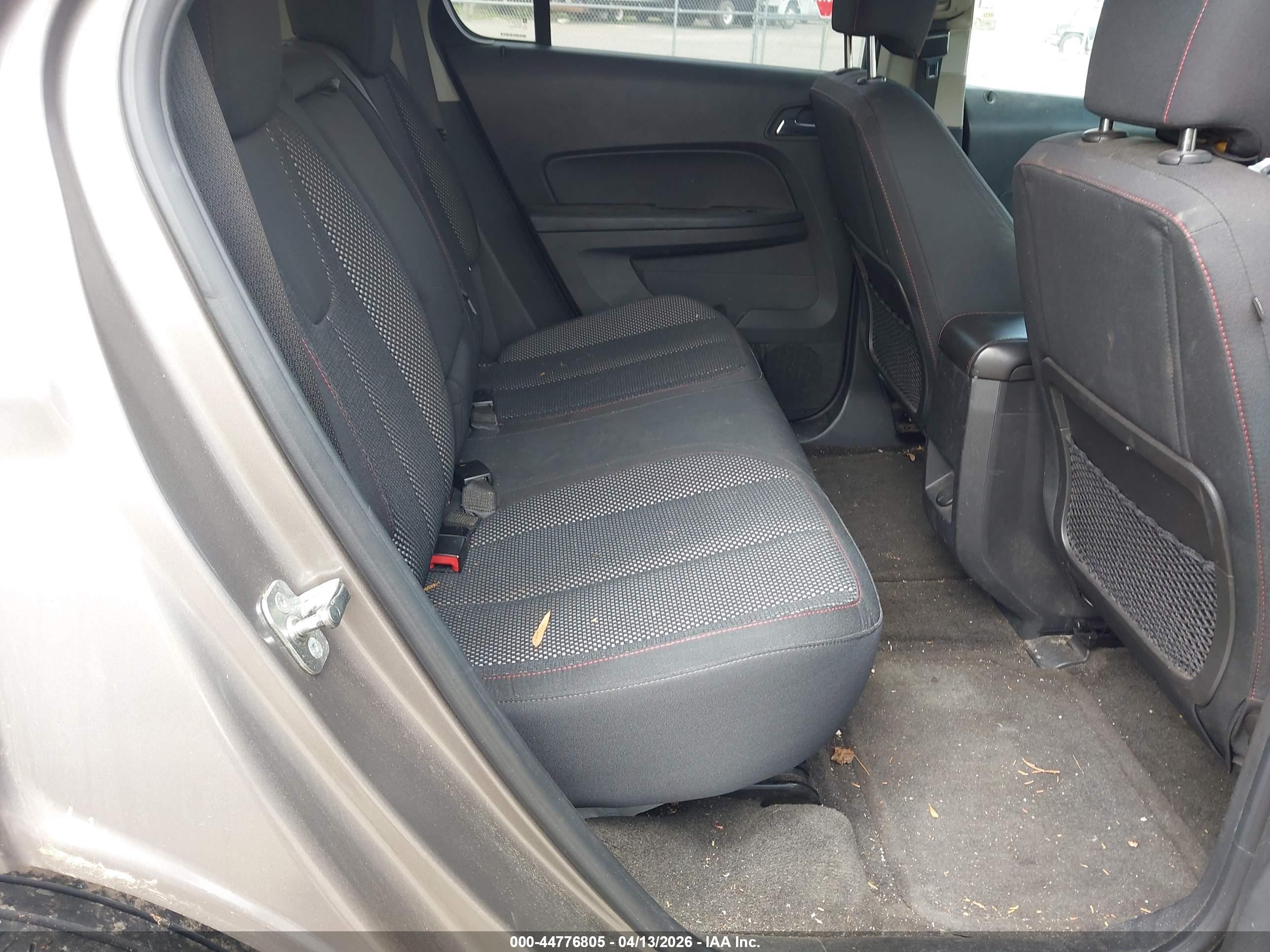 CHEVROLET EQUINOX image 8
