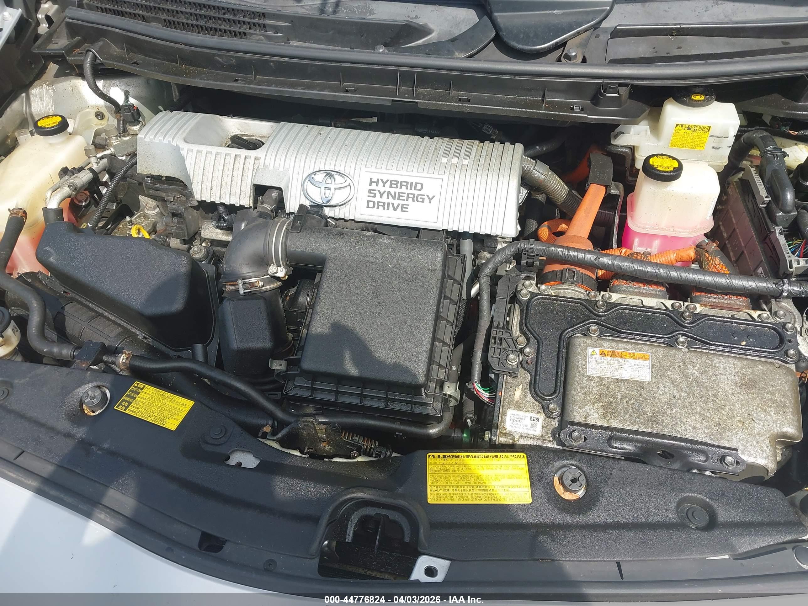 TOYOTA PRIUS image 10