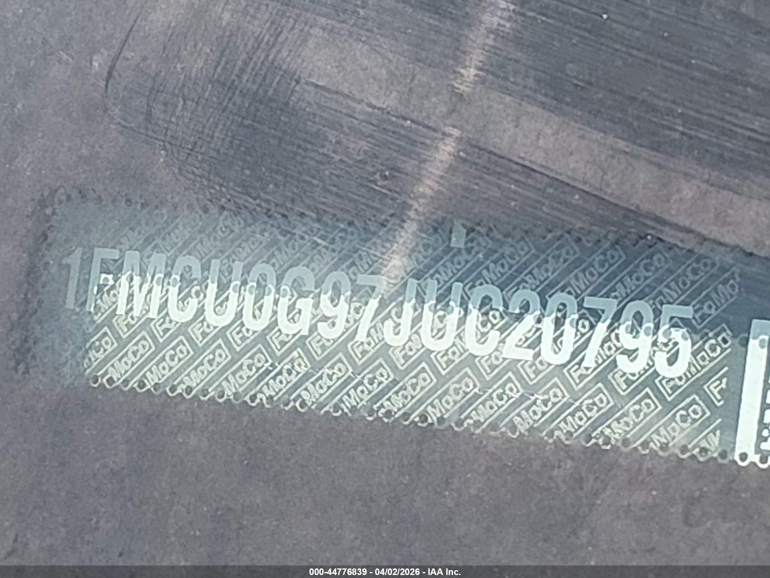 FORD ESCAPE image 9
