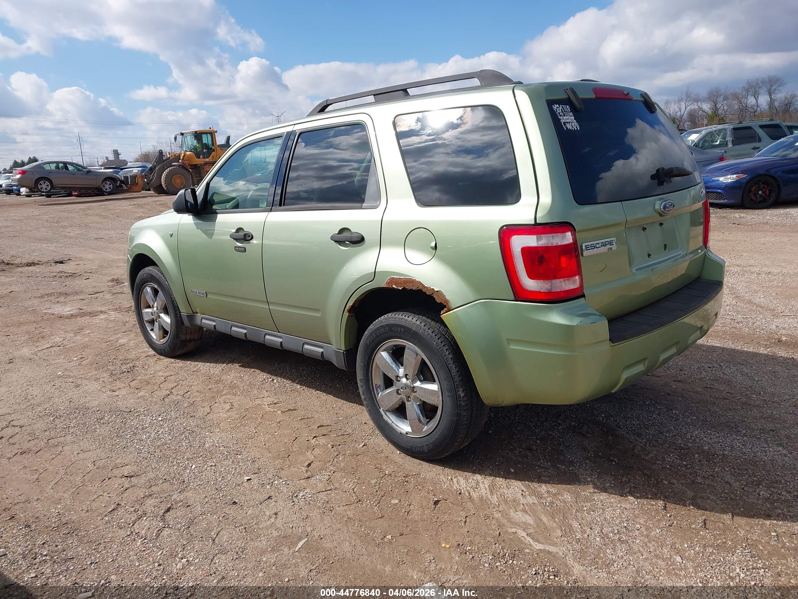 FORD ESCAPE image 3