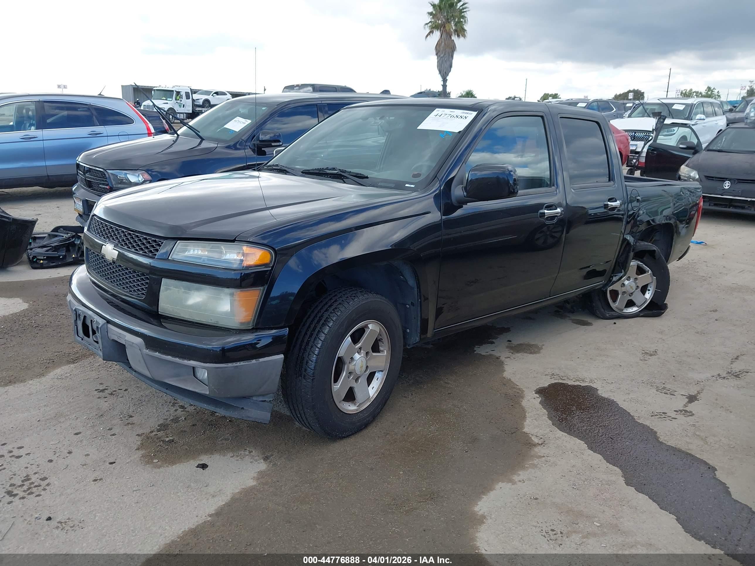 CHEVROLET COLORADO image 2