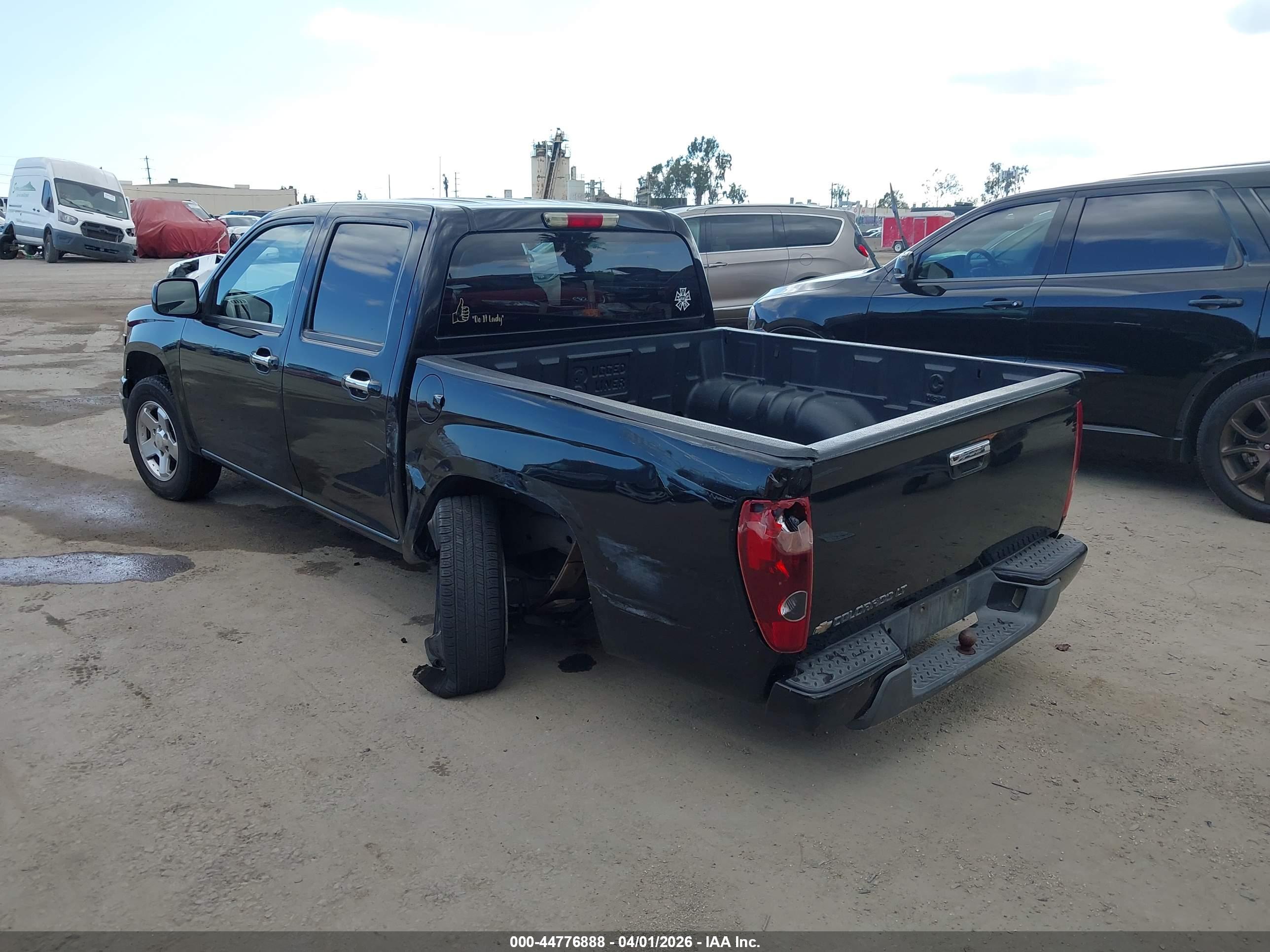 CHEVROLET COLORADO image 3