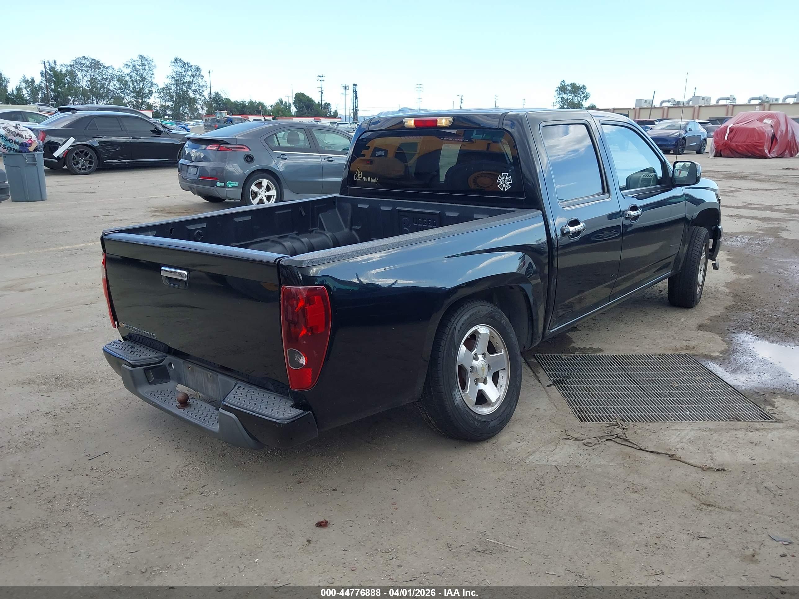 CHEVROLET COLORADO image 4