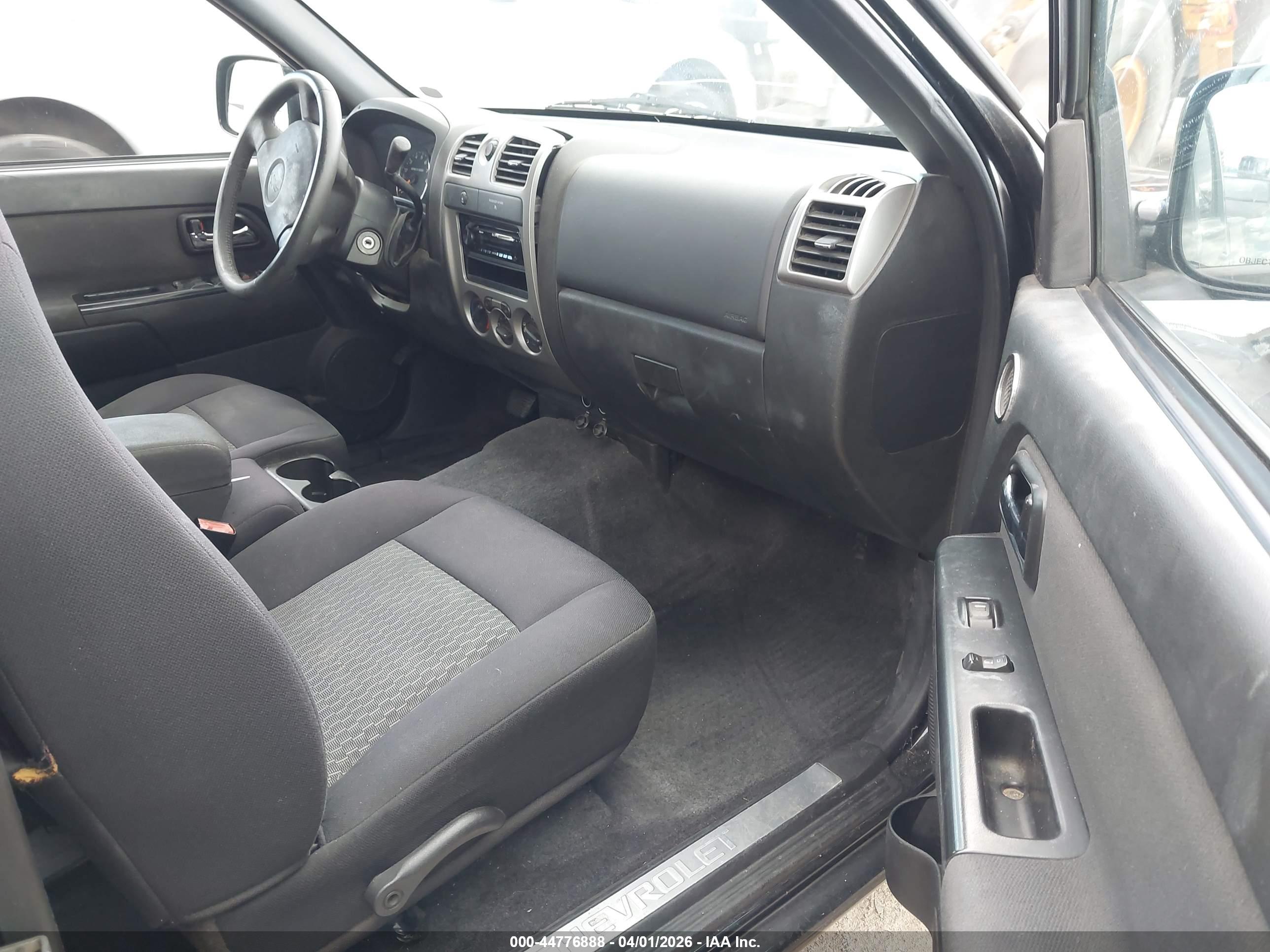 CHEVROLET COLORADO image 5