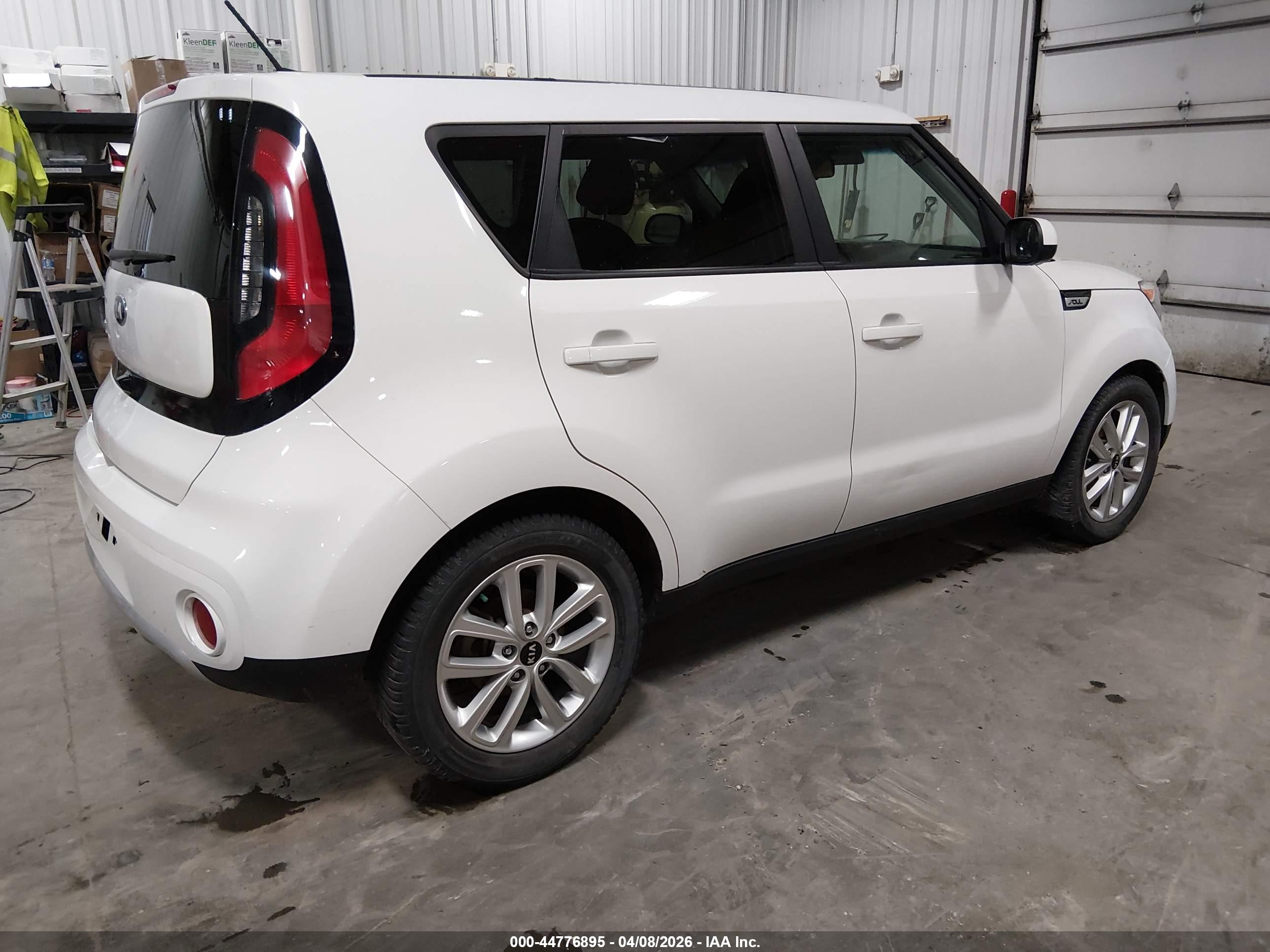 KIA SOUL image 4