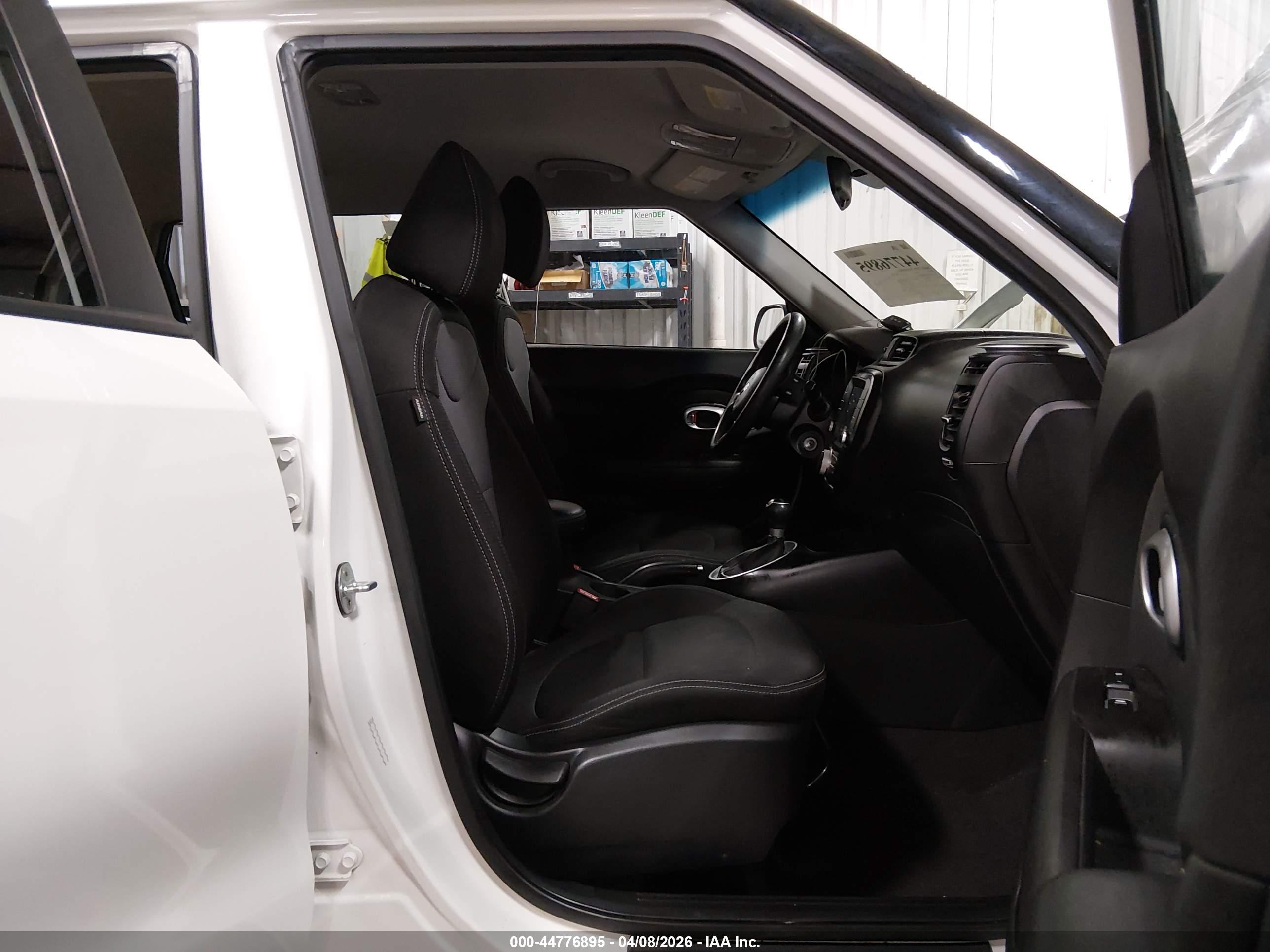 KIA SOUL image 5