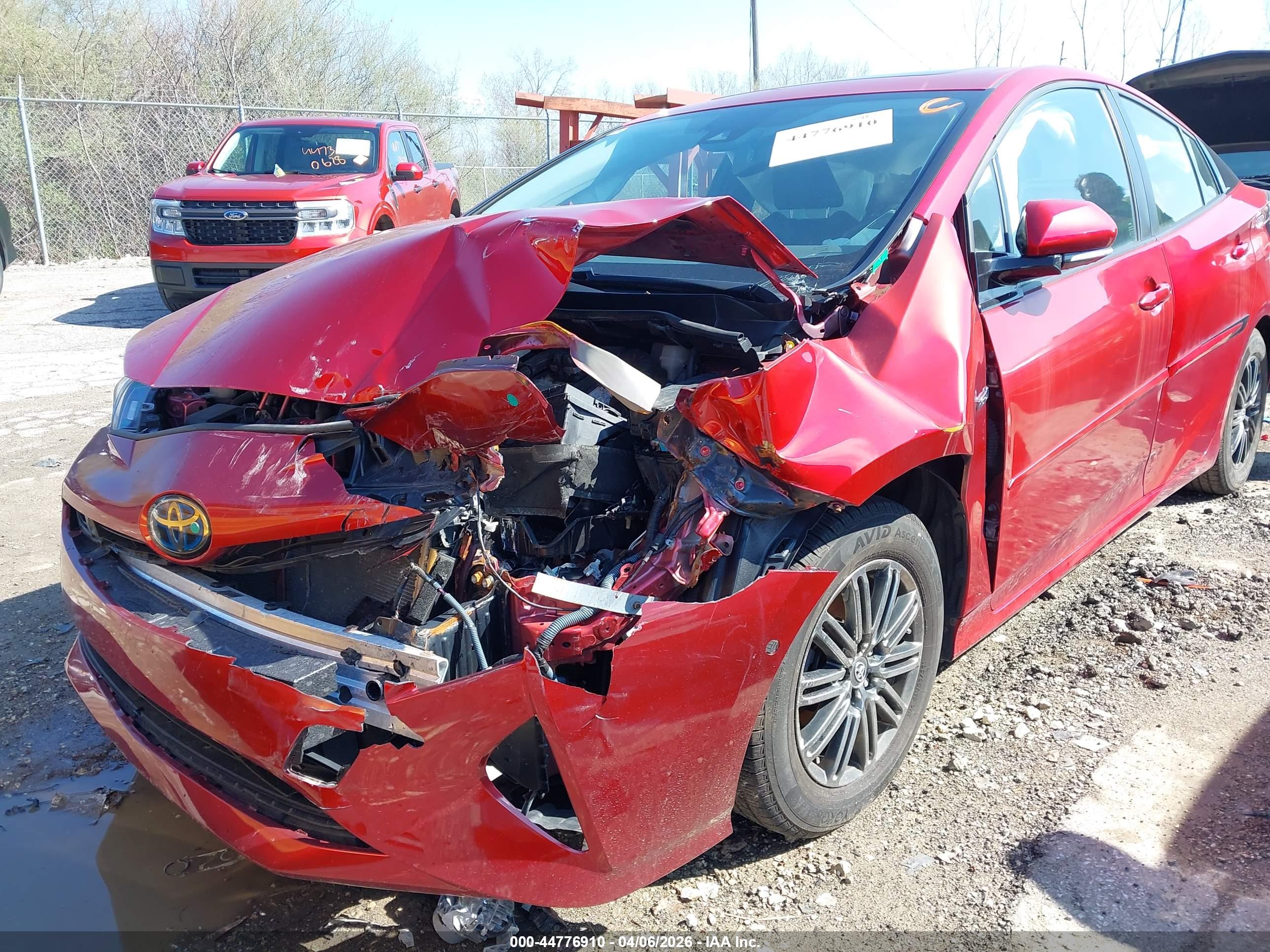TOYOTA PRIUS image 6