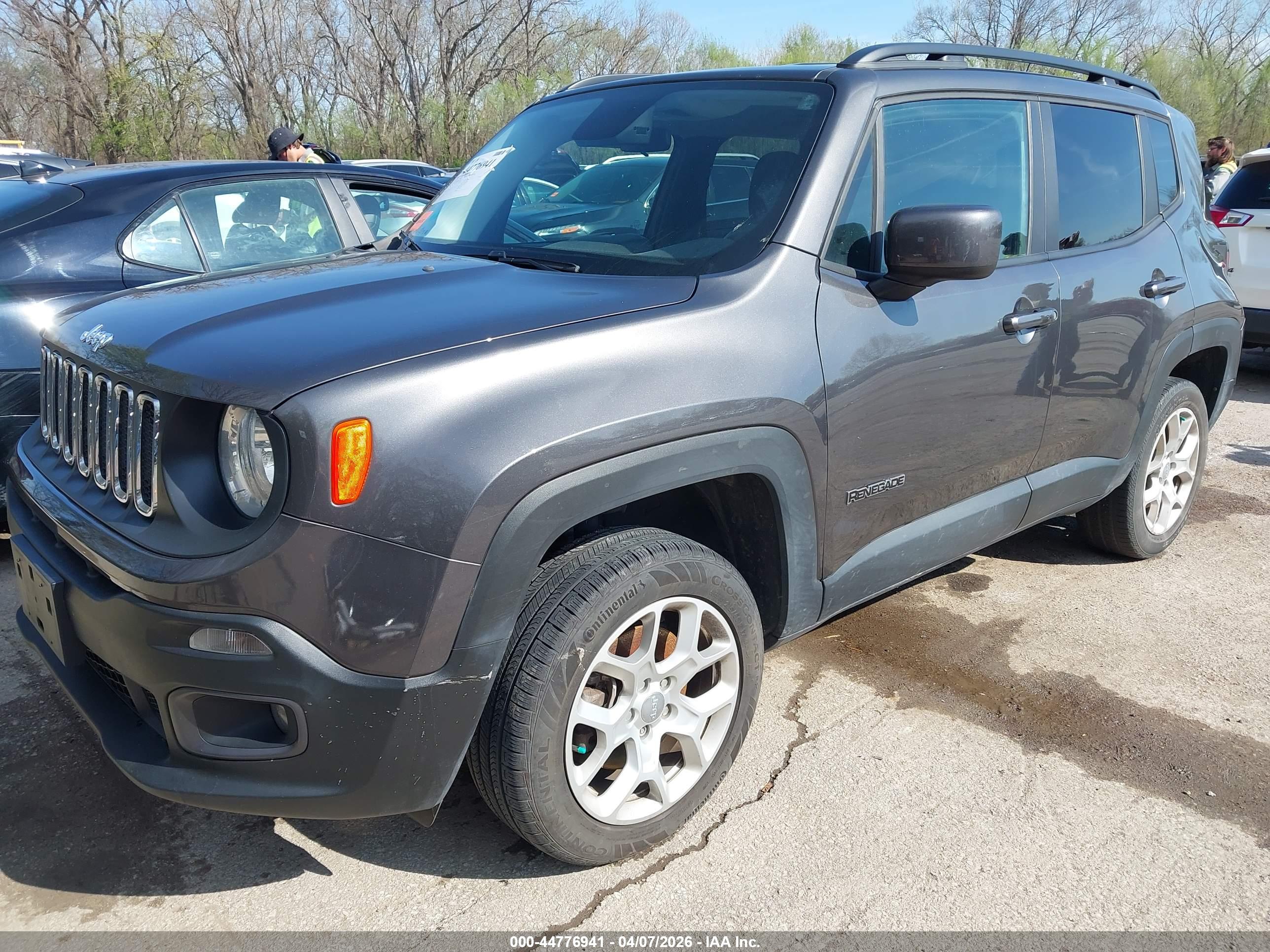 JEEP RENEGADE image 2