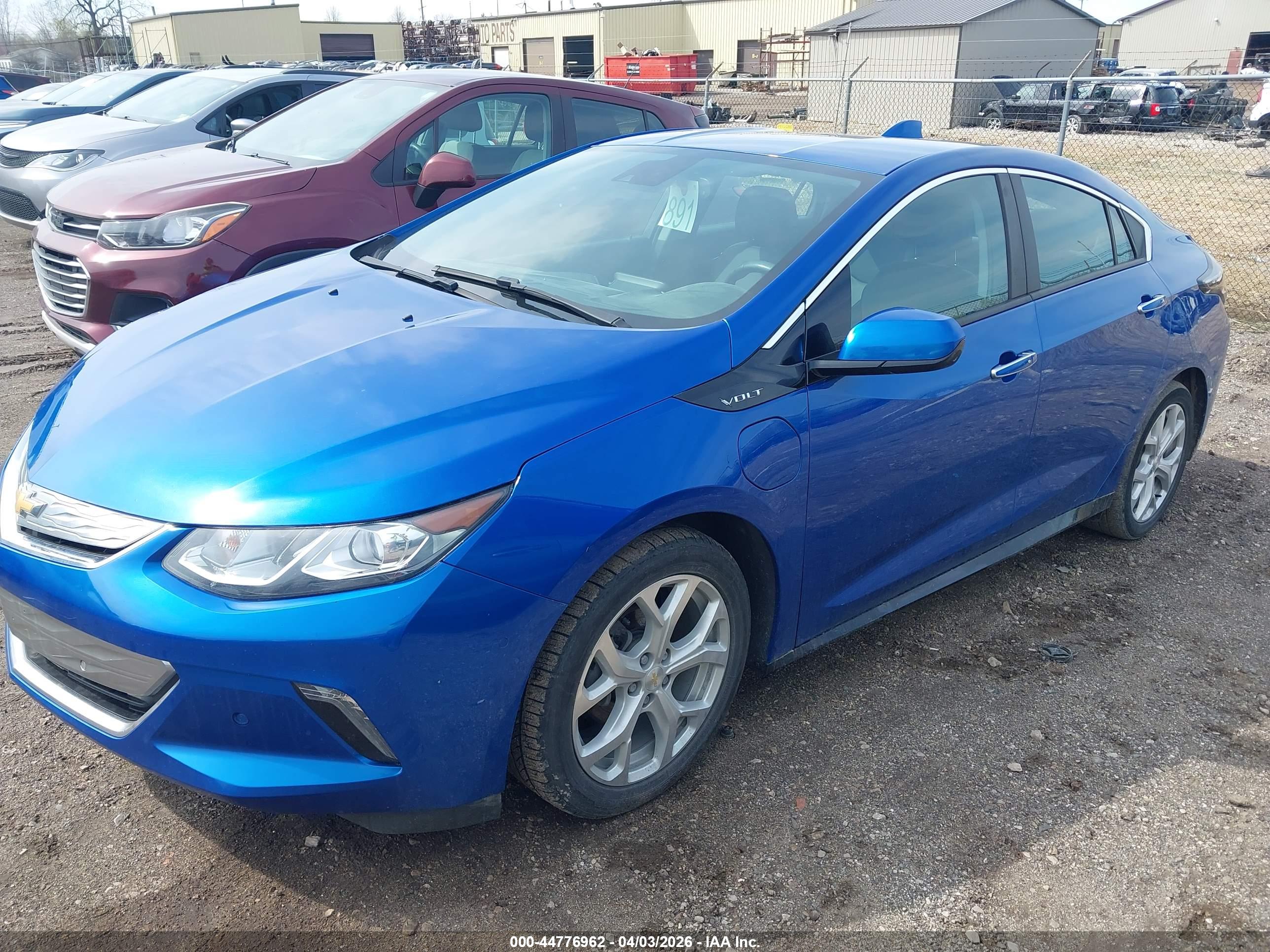 CHEVROLET VOLT image 2