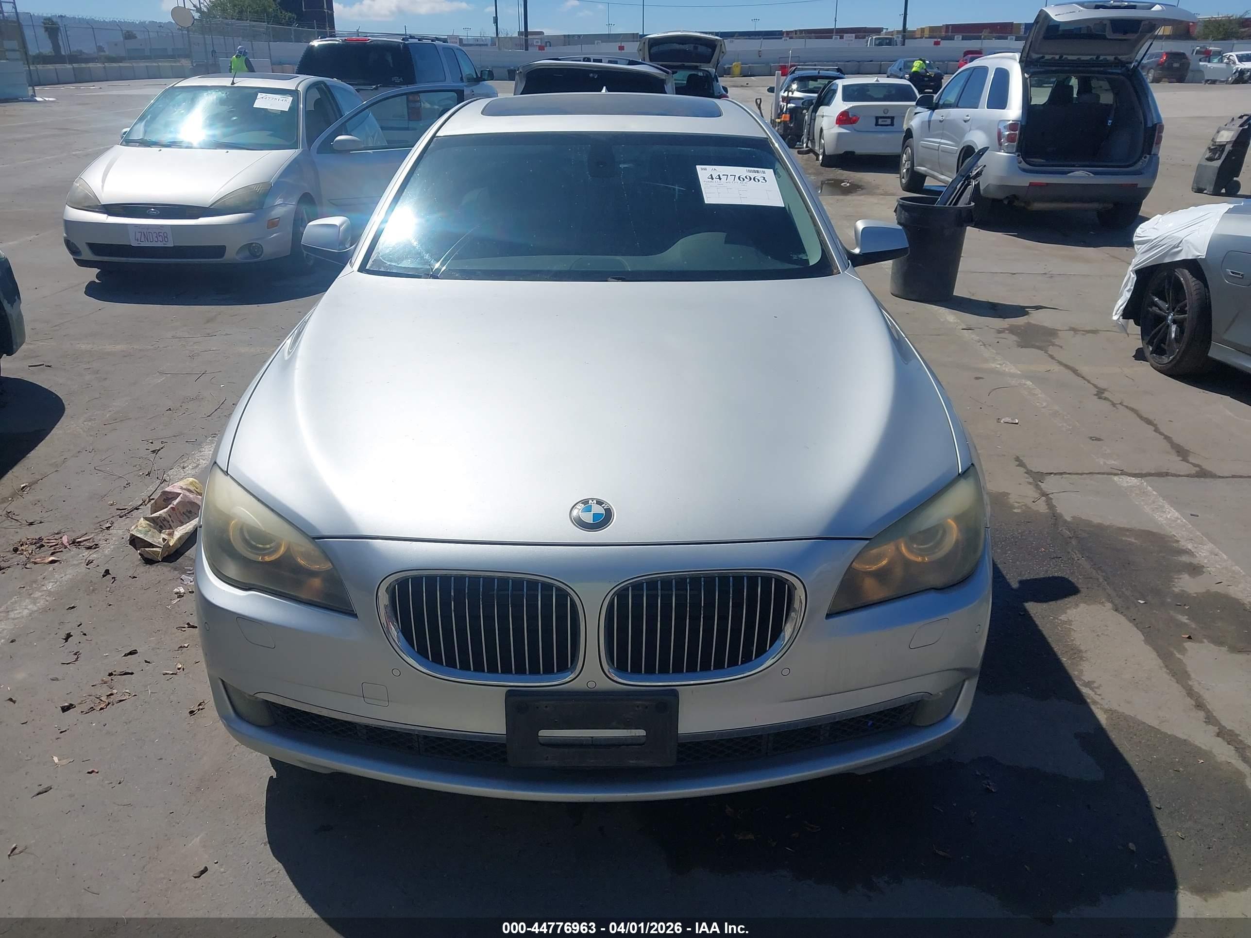 BMW 750LI image 6