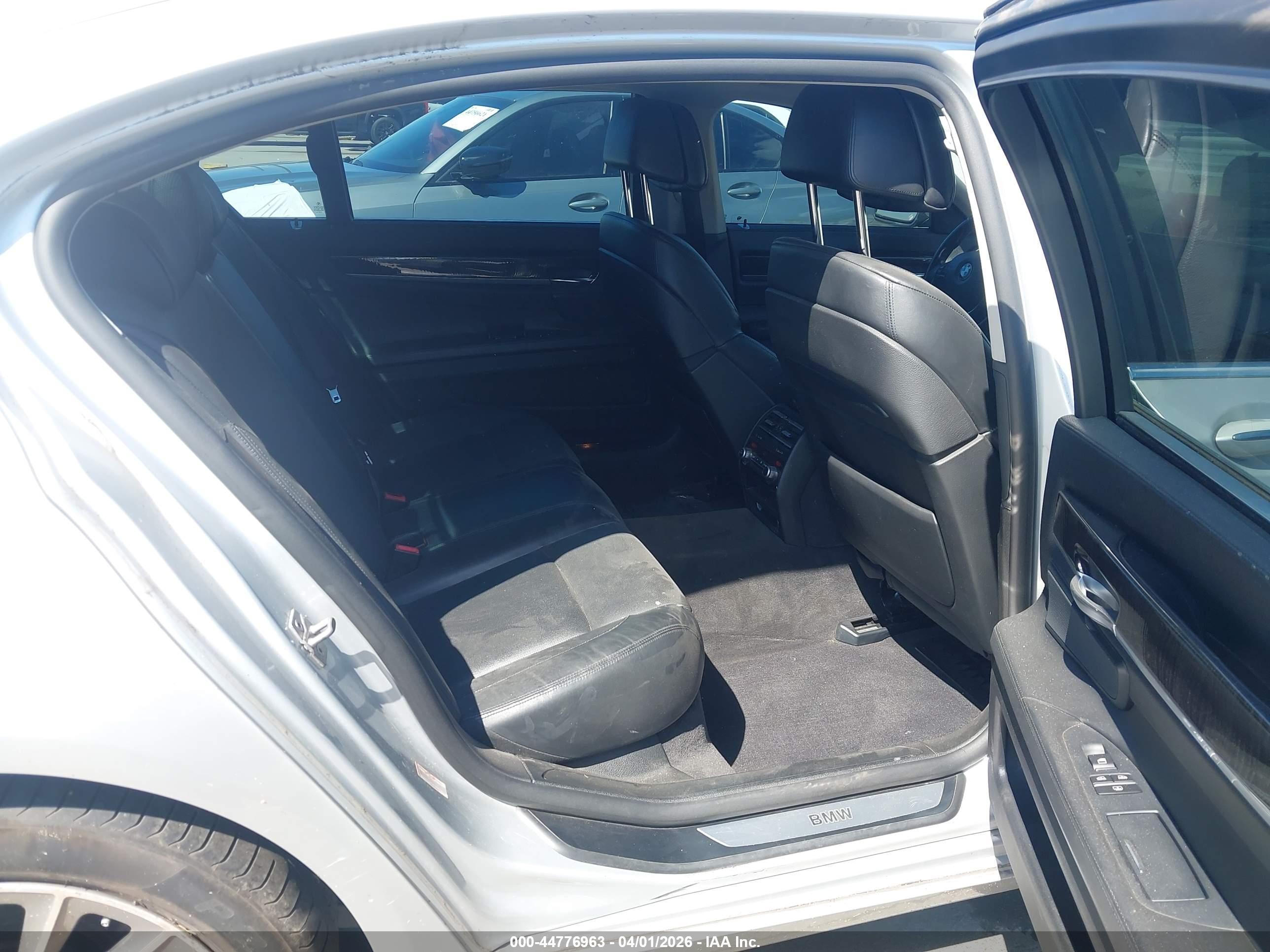 BMW 750LI image 8