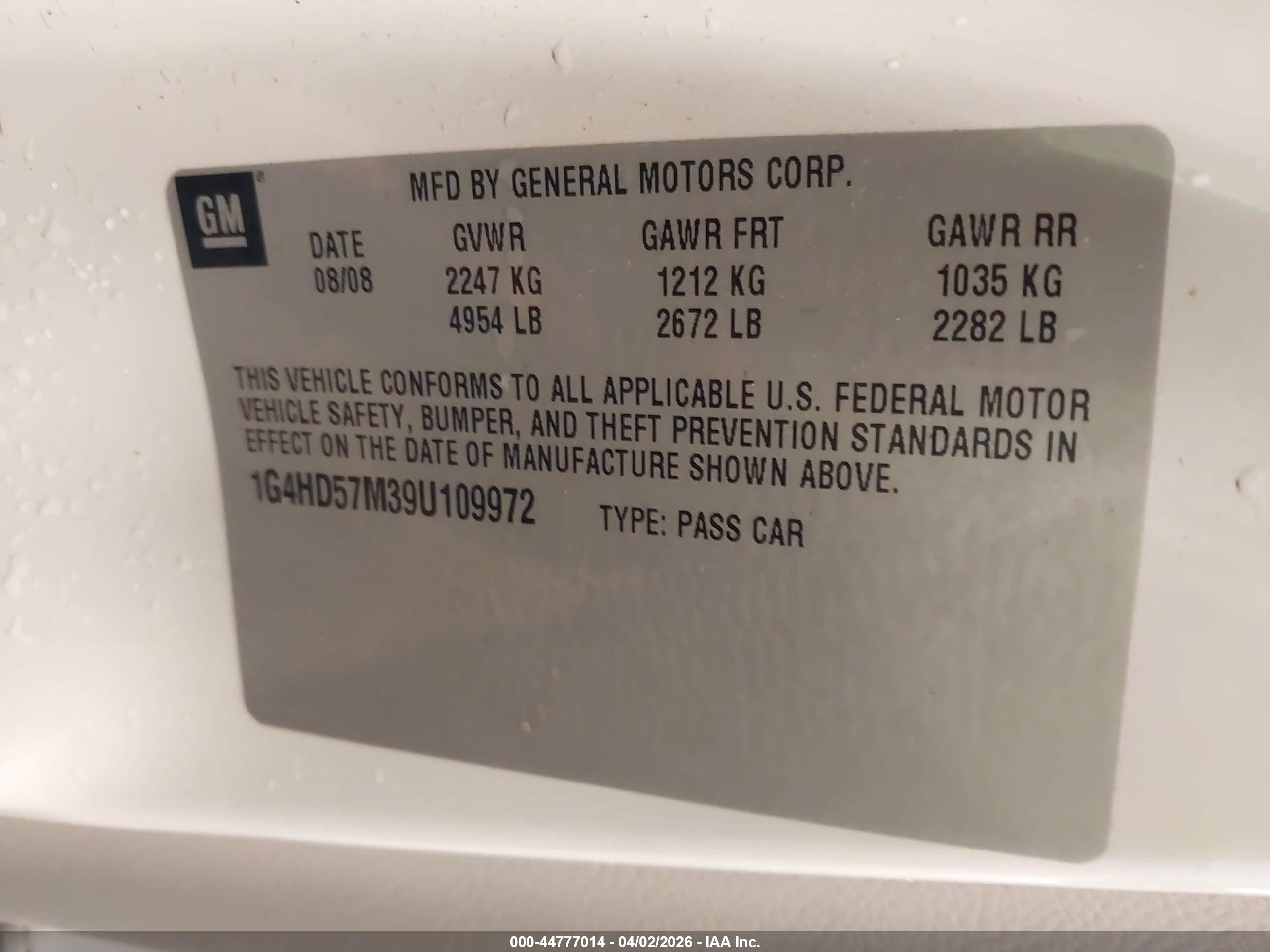 BUICK LUCERNE image 9