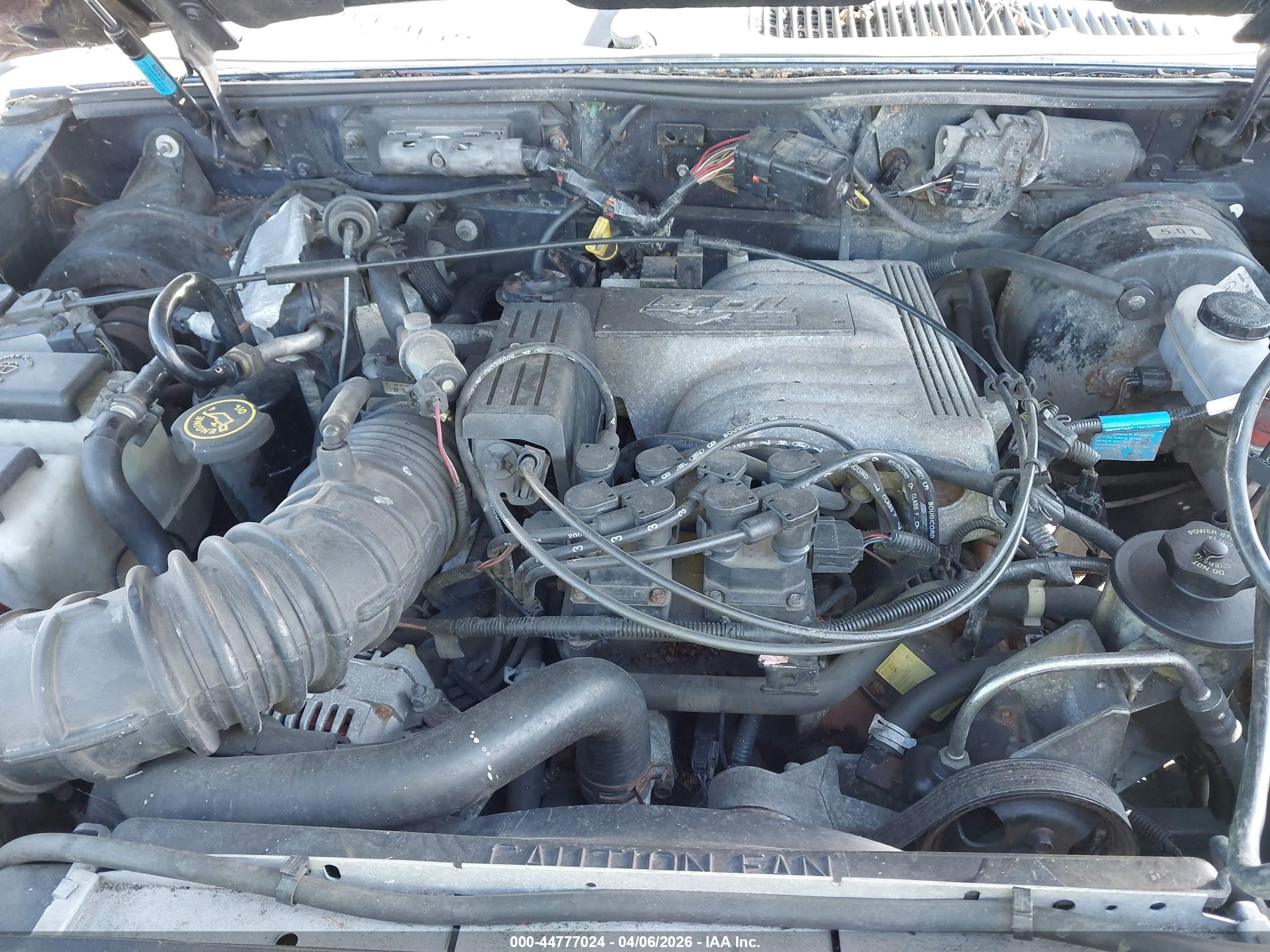 FORD EXPLORER image 10