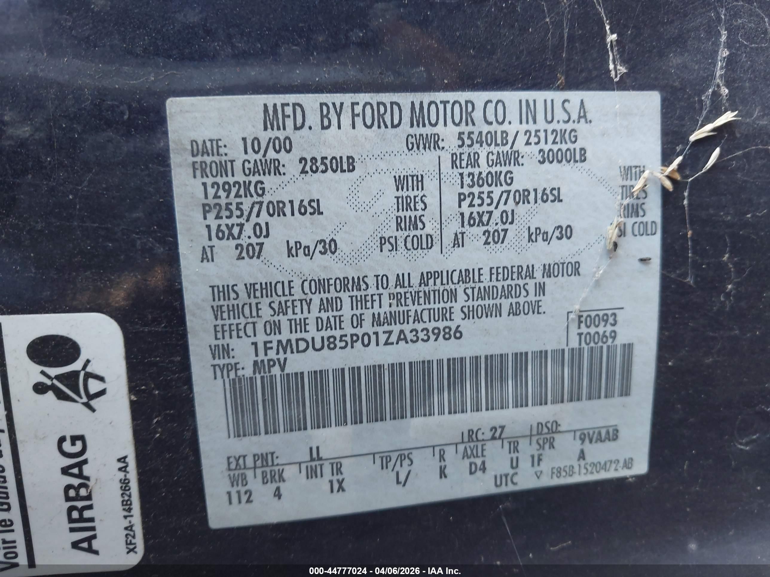 FORD EXPLORER image 9