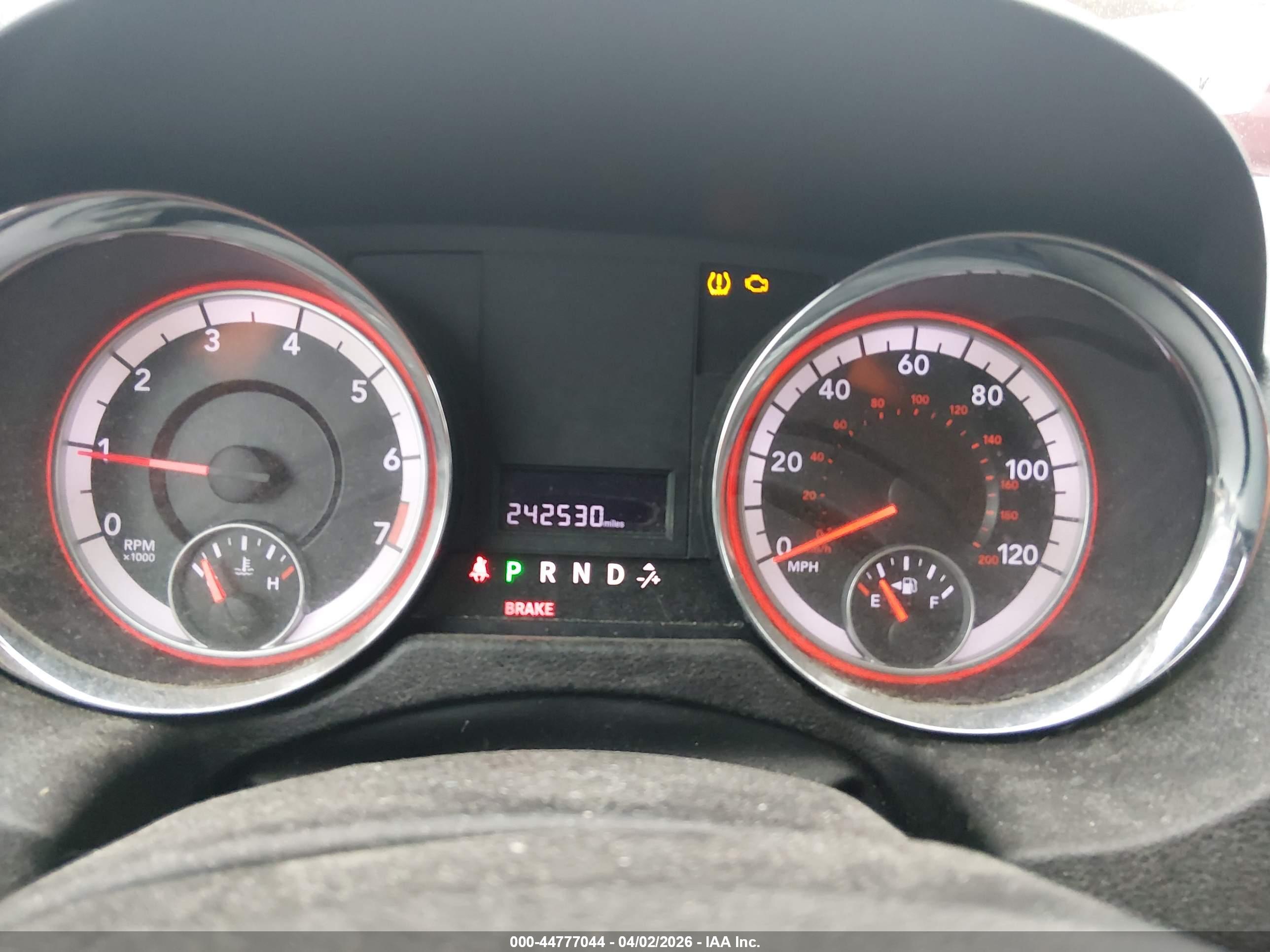 DODGE GRAND image 7