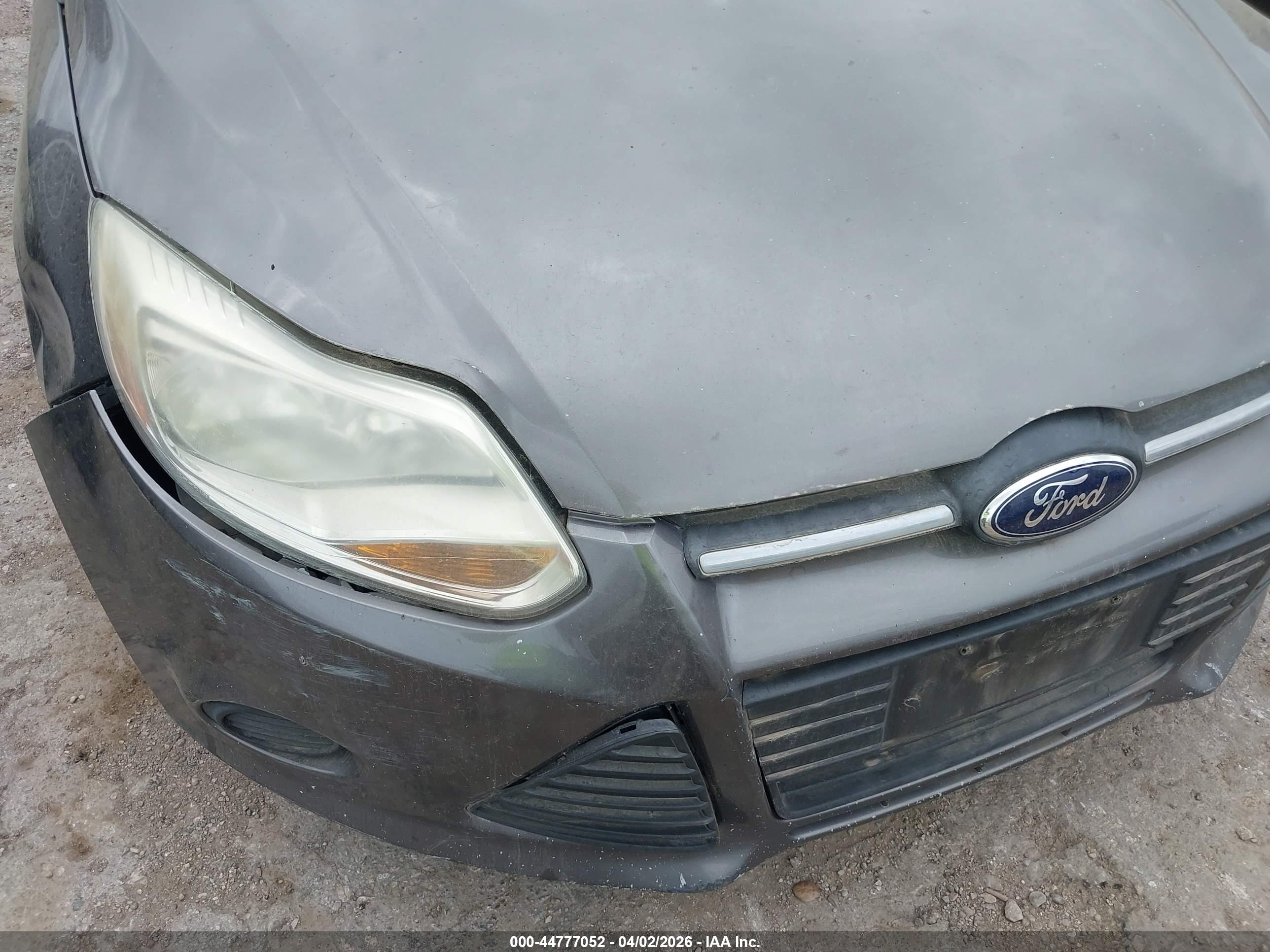 FORD FOCUS image 6