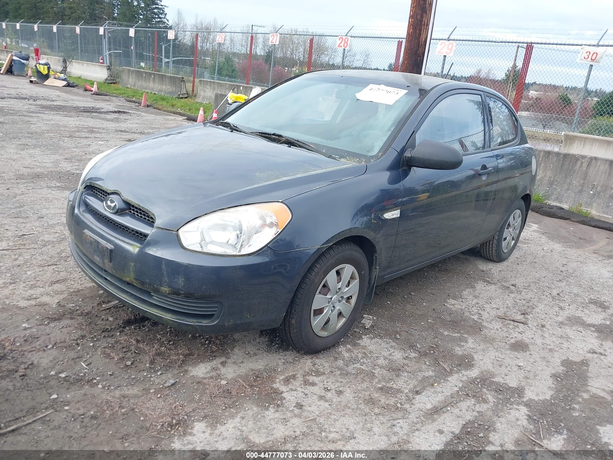 HYUNDAI ACCENT image 2