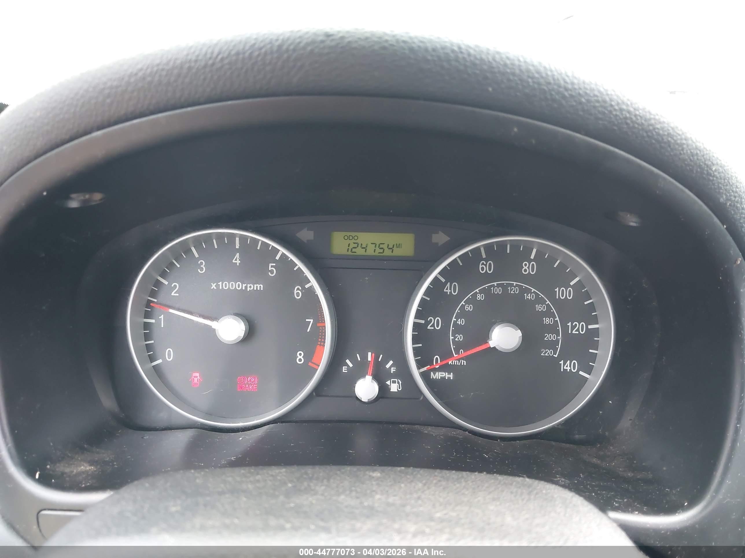 HYUNDAI ACCENT image 7