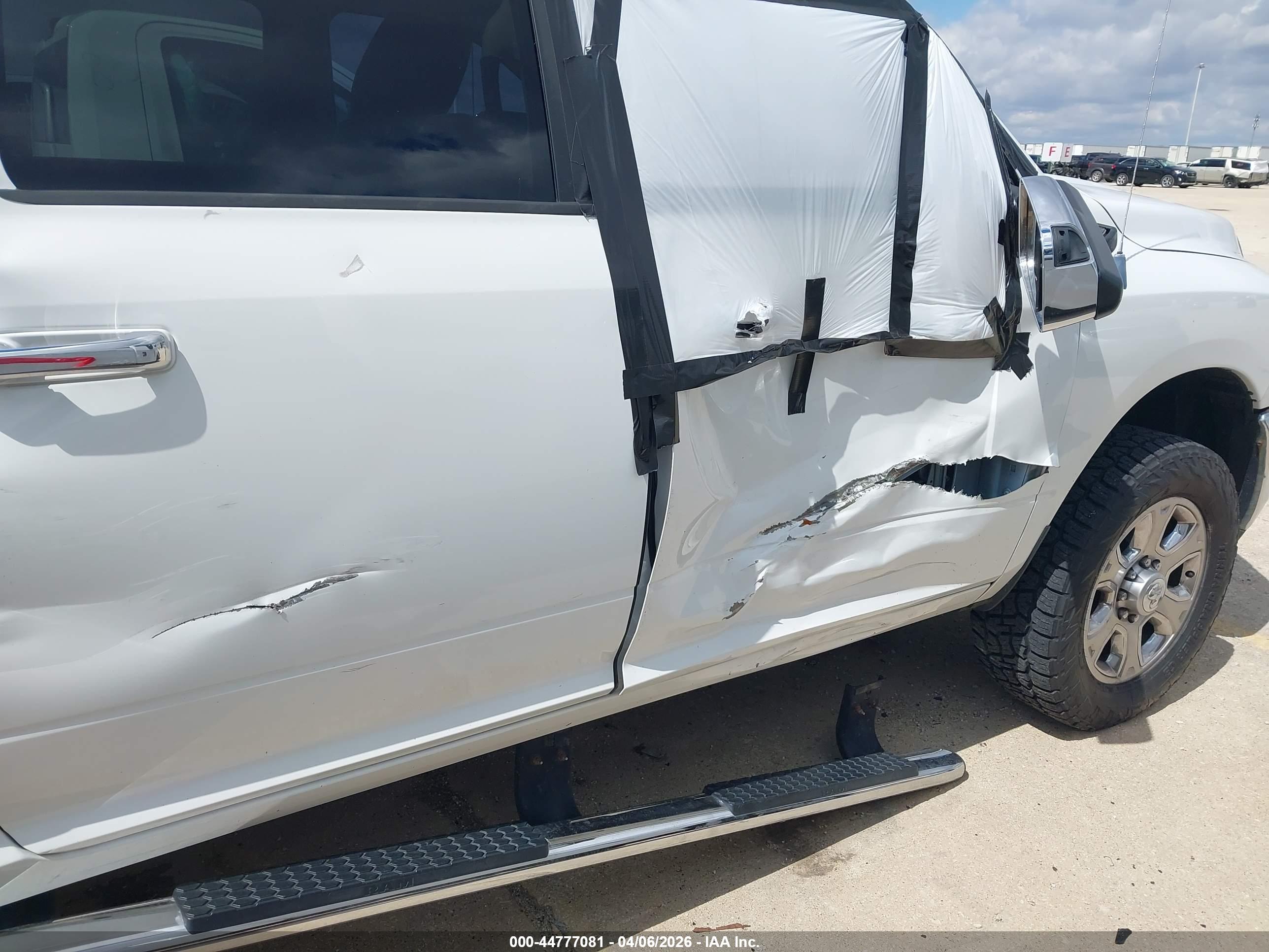RAM 3500 image 6