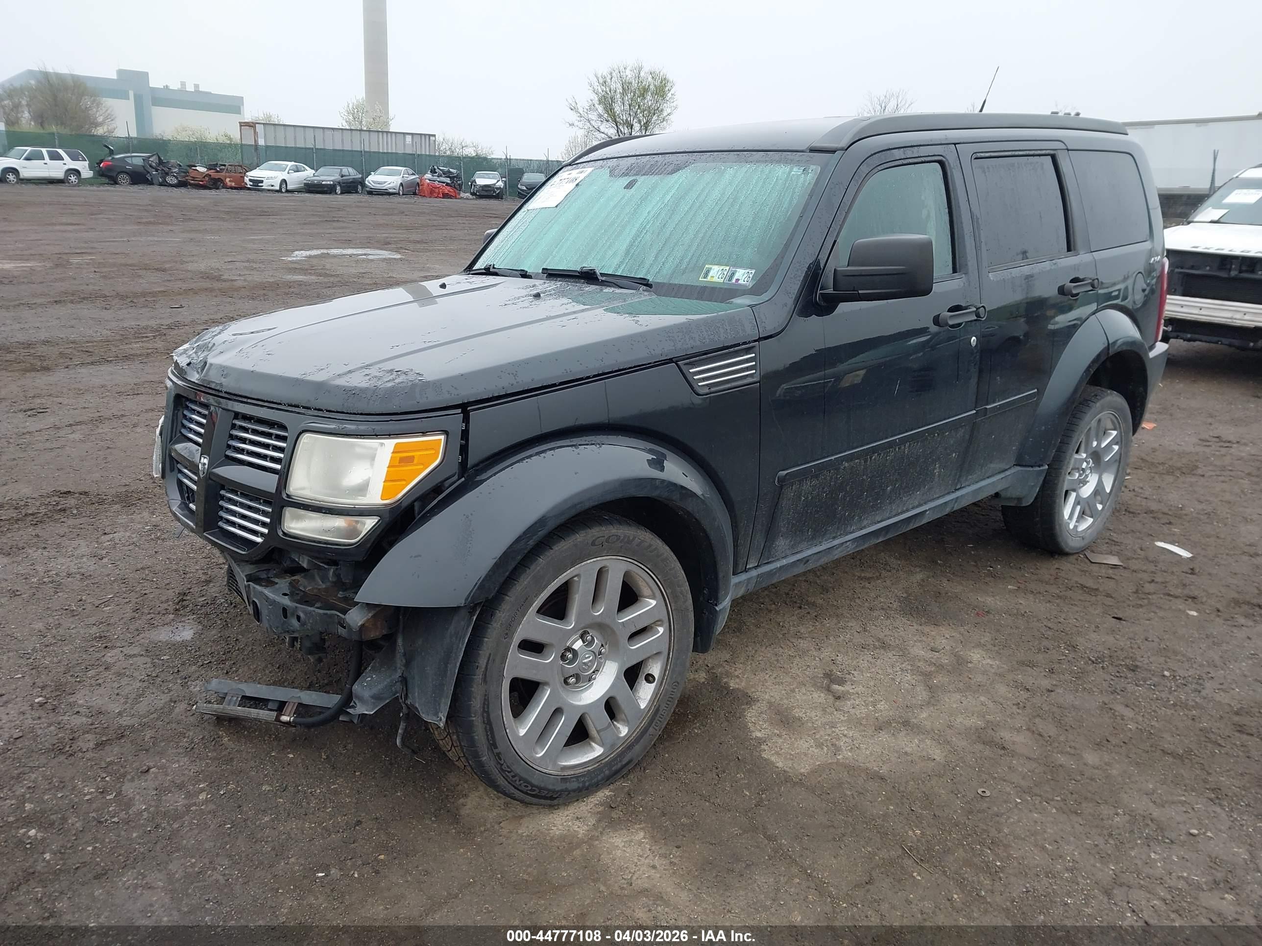 DODGE NITRO image 2