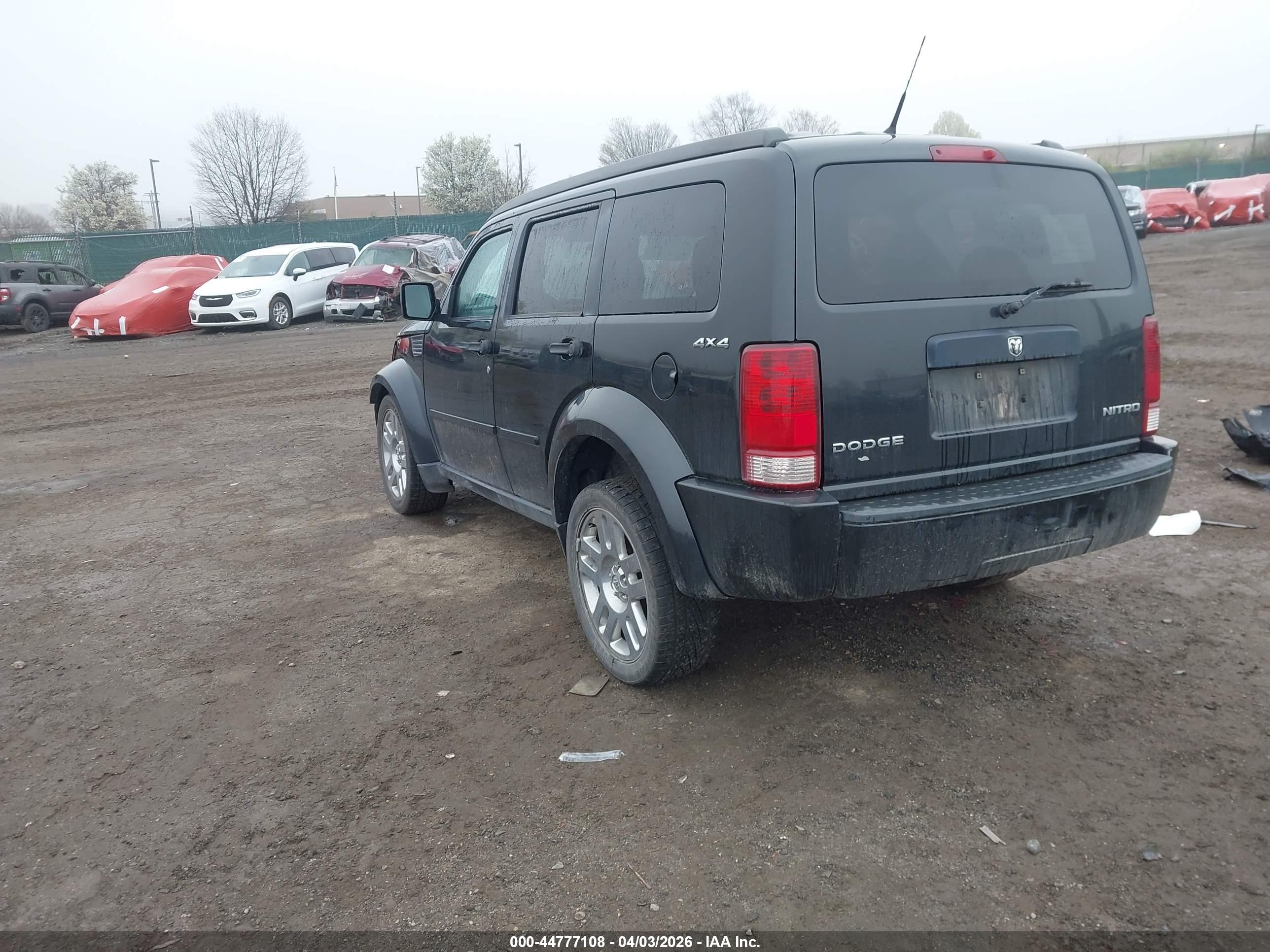 DODGE NITRO image 3