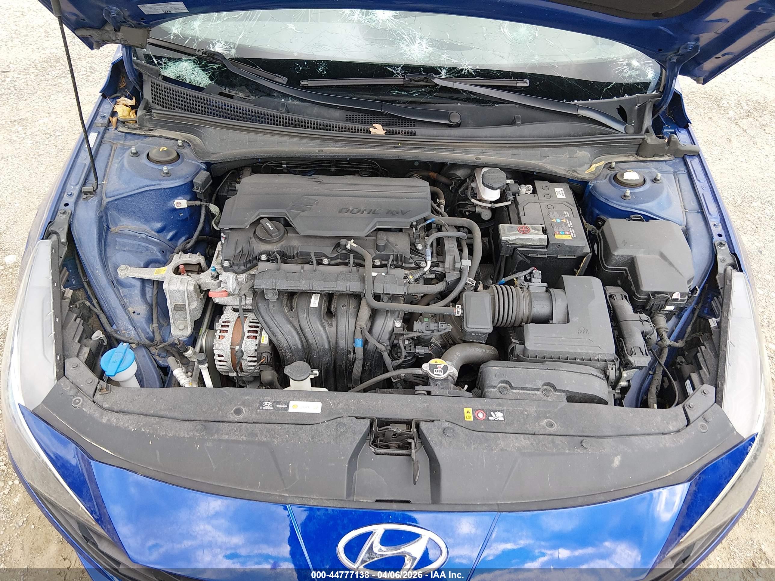 HYUNDAI ELANTRA image 10