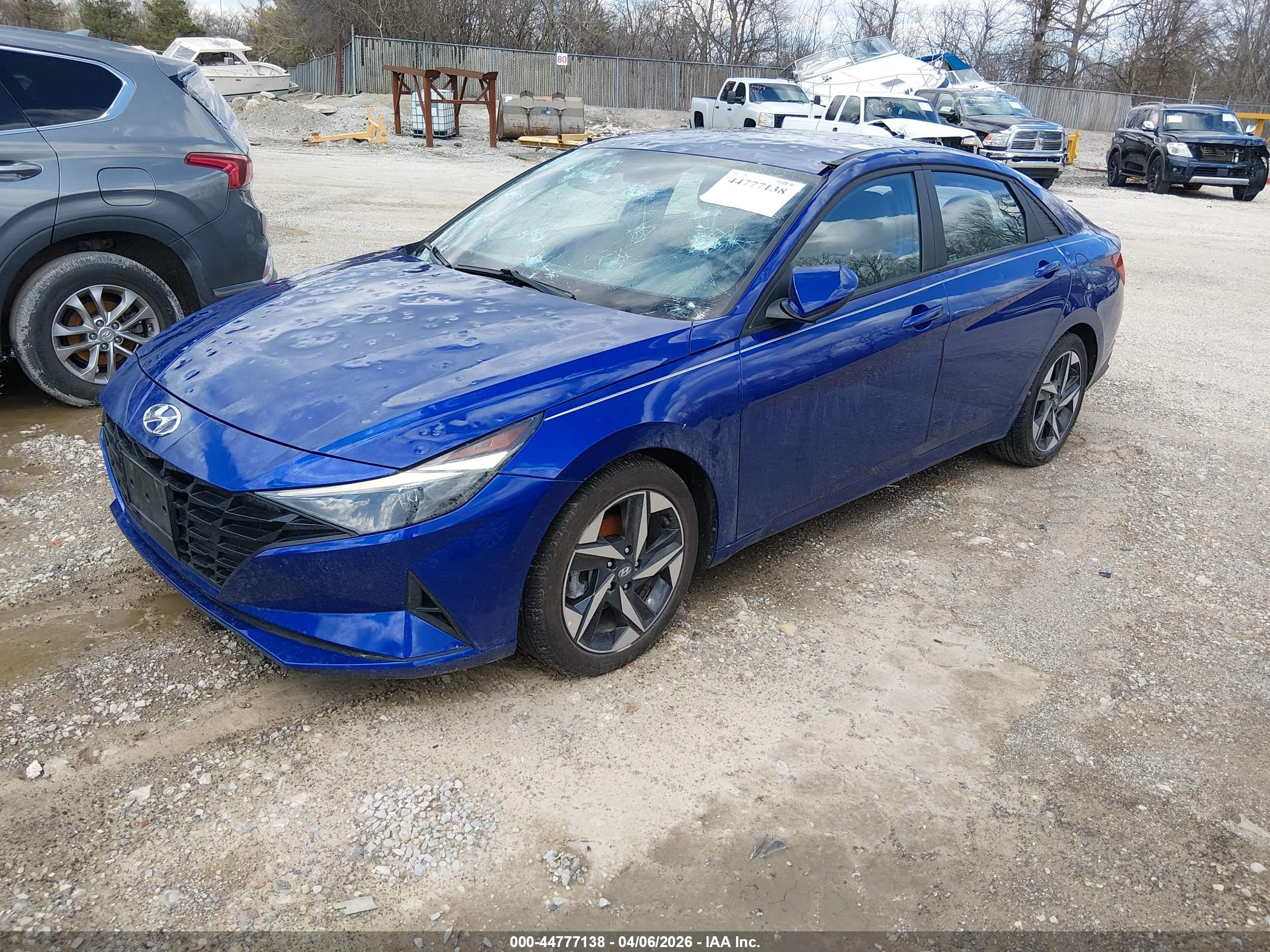 HYUNDAI ELANTRA image 2