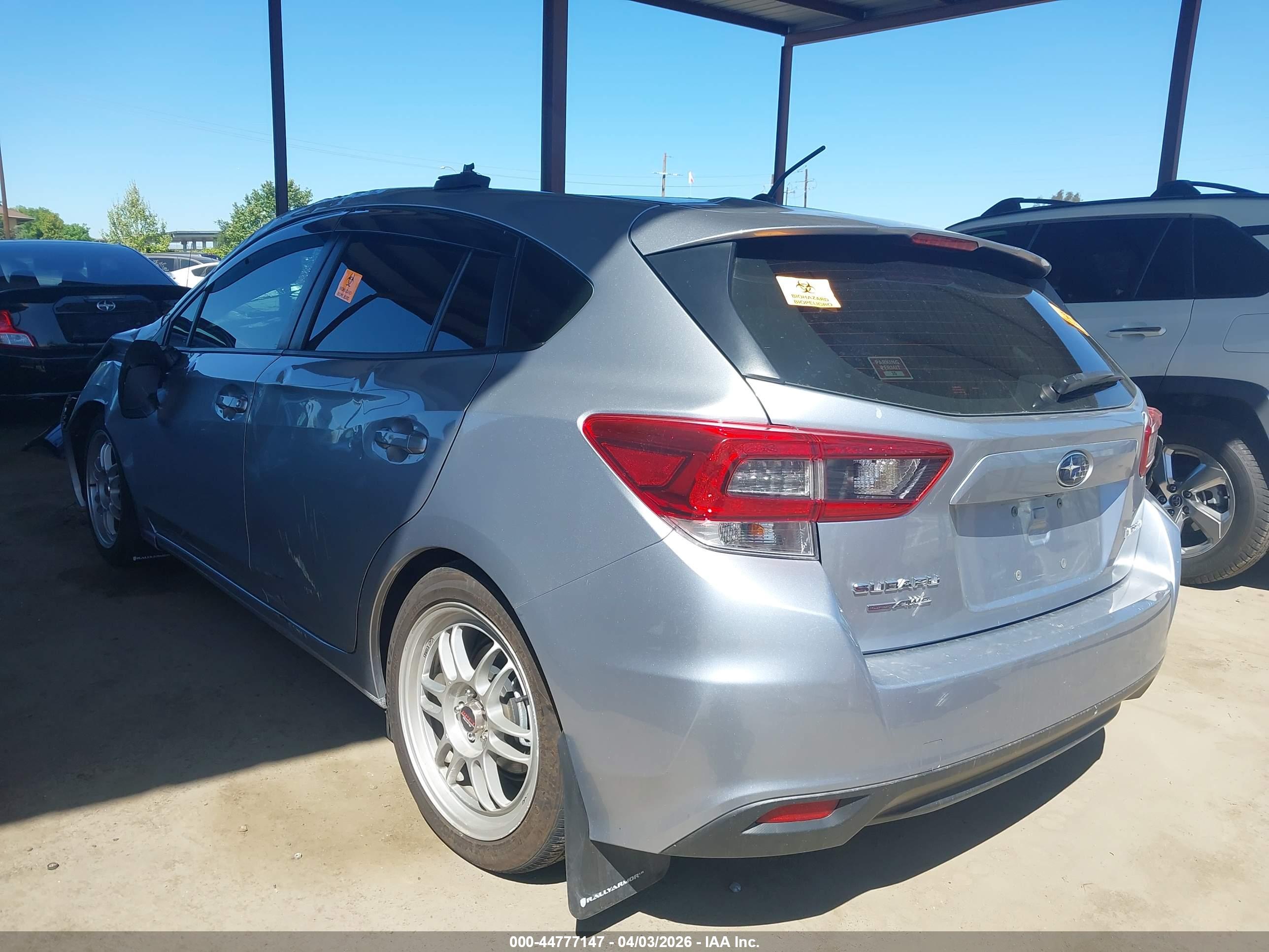 SUBARU IMPREZA image 3
