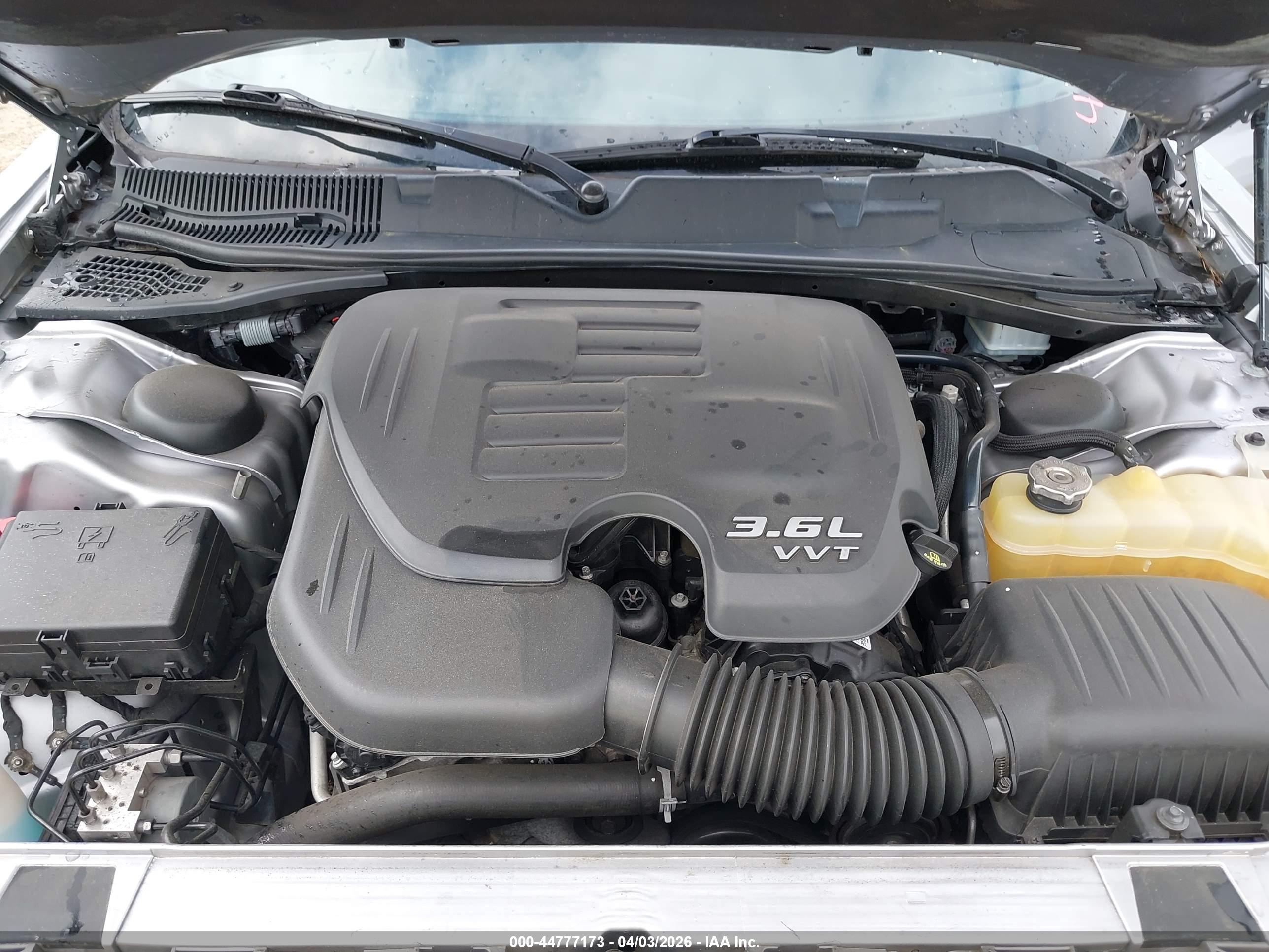 DODGE CHALLENGER image 10