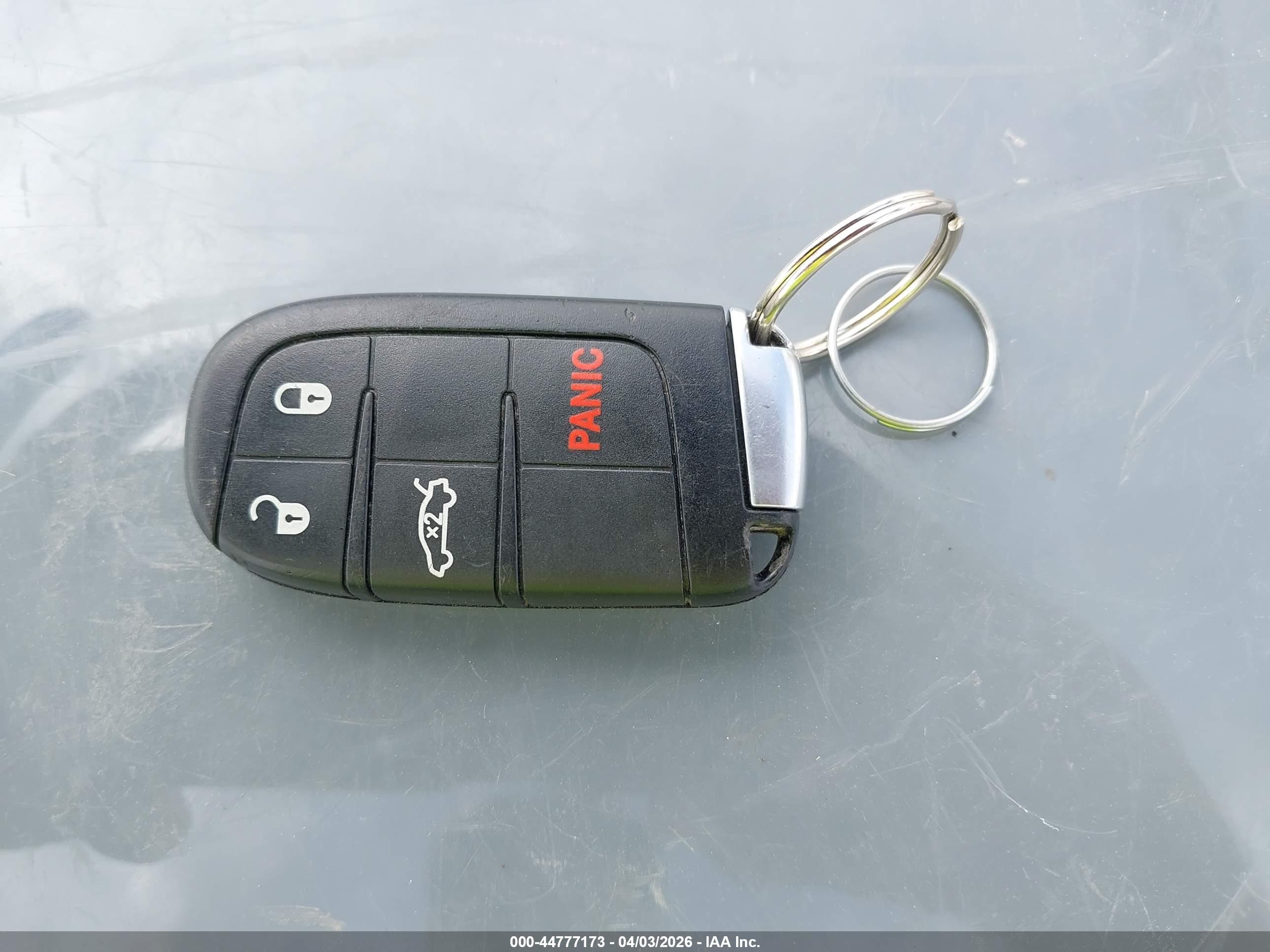 DODGE CHALLENGER image 11