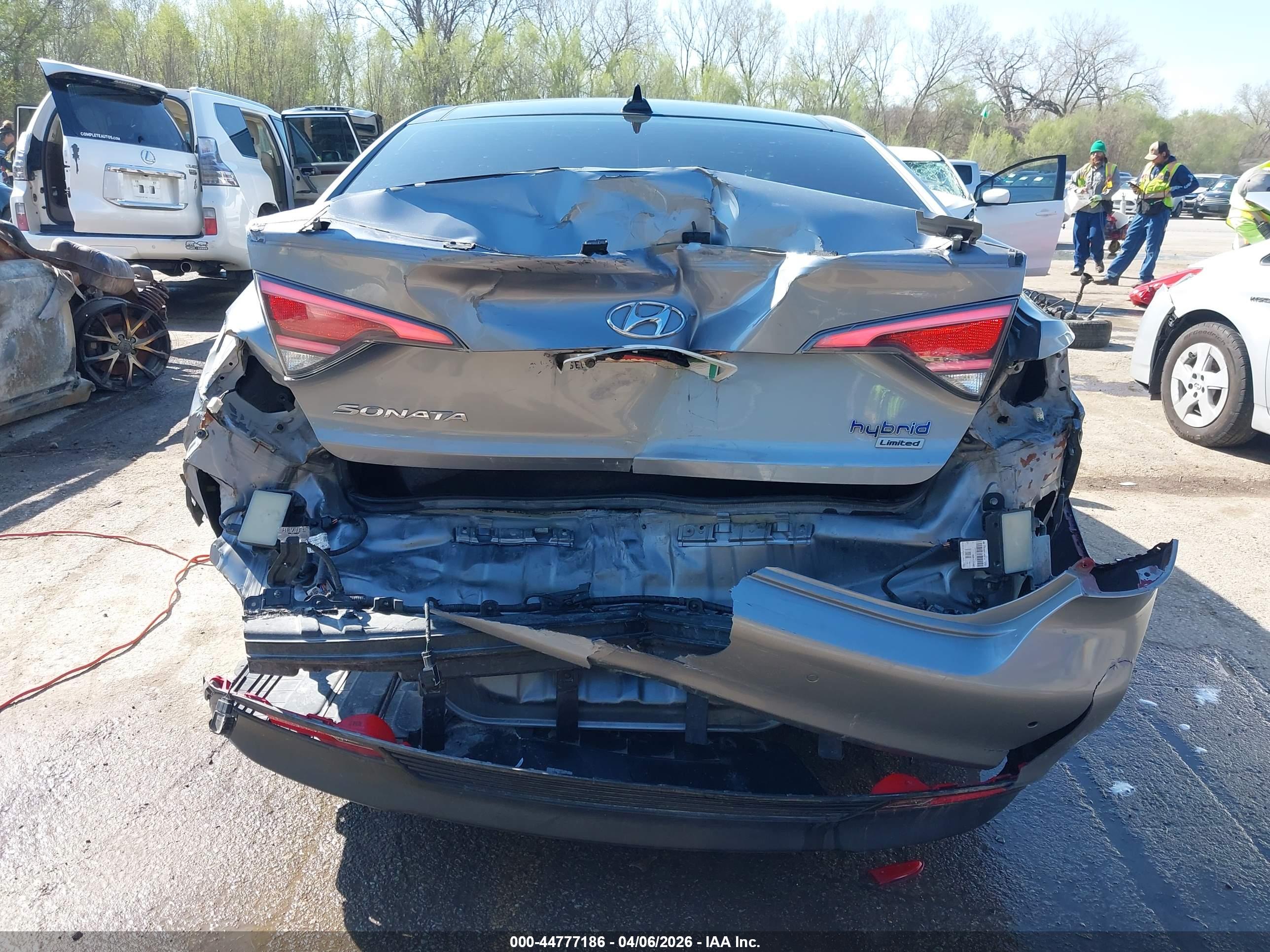 HYUNDAI SONATA image 6
