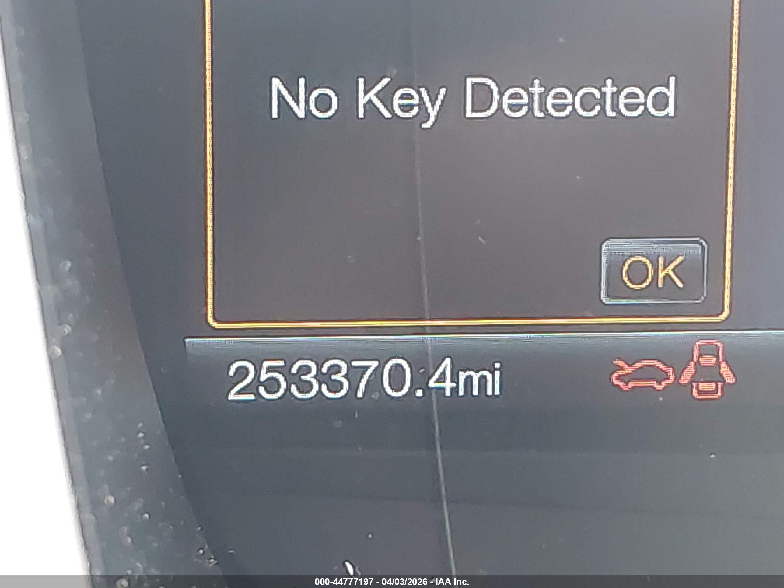 FORD FUSION image 7