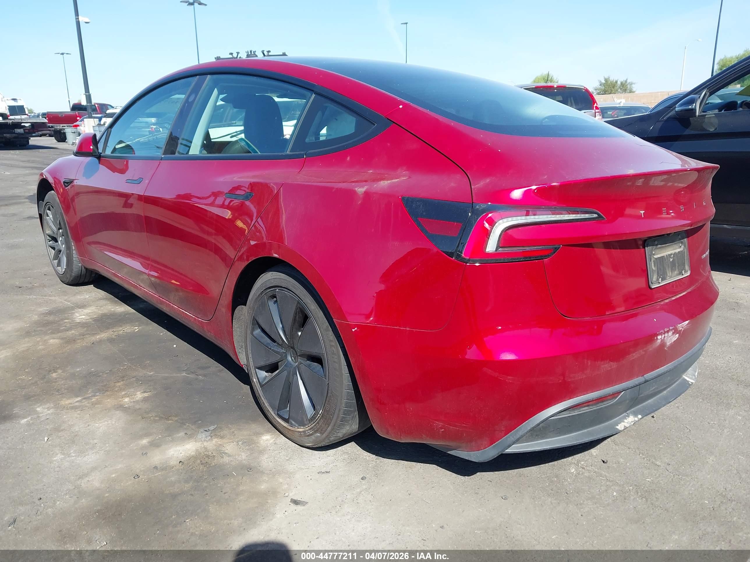 TESLA MODEL image 3