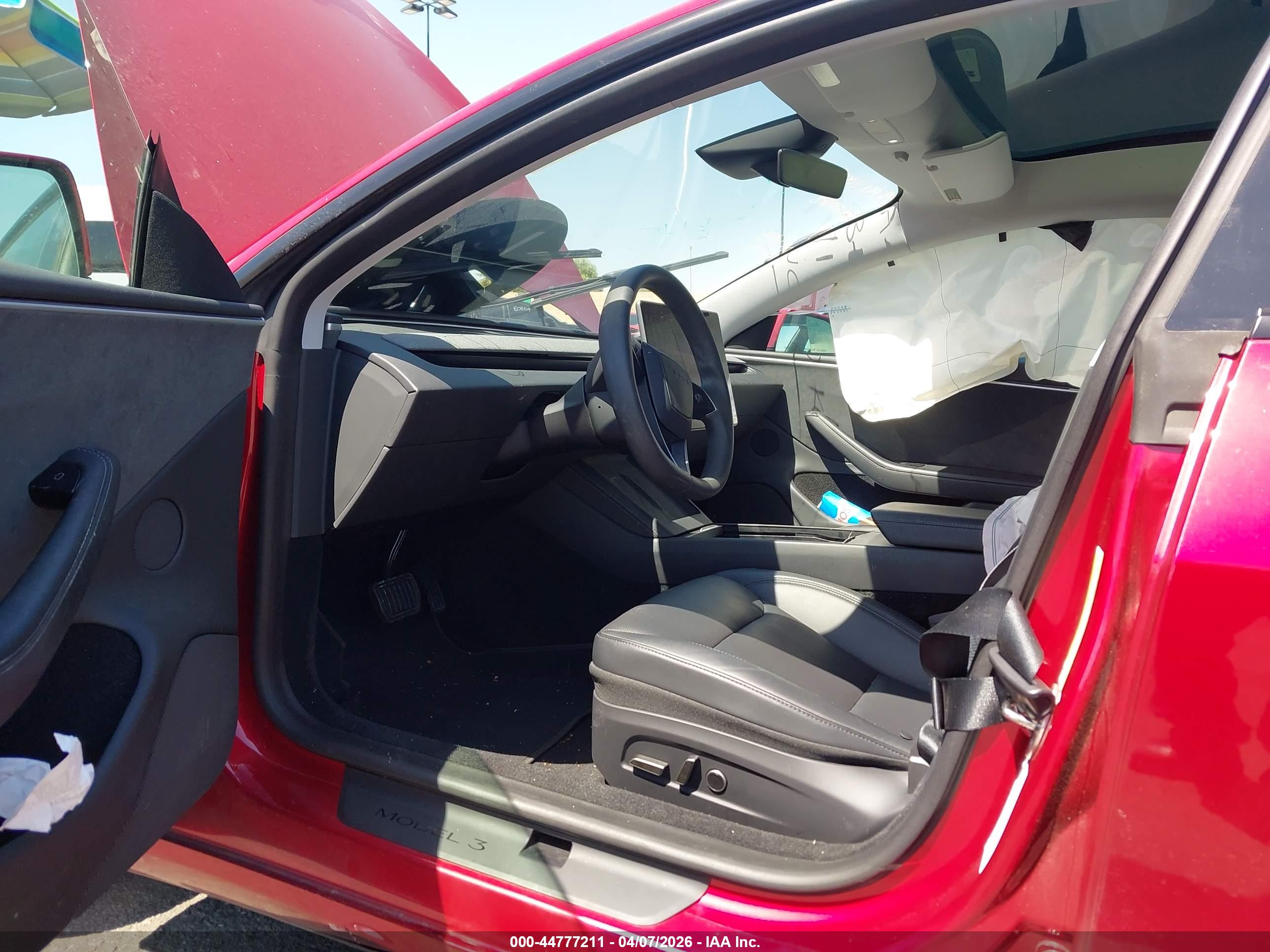 TESLA MODEL image 5