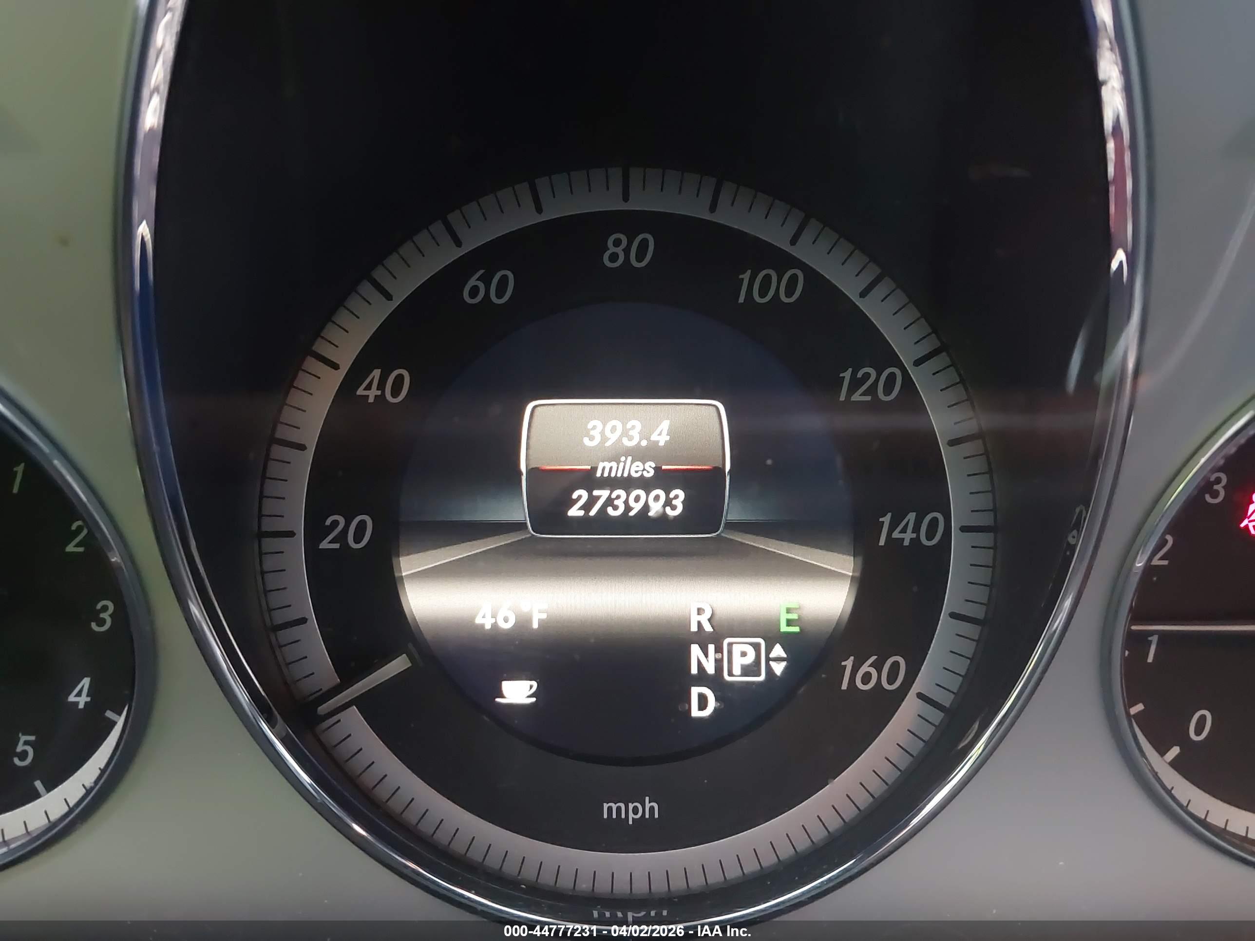 MERCEDES-BENZ E image 7