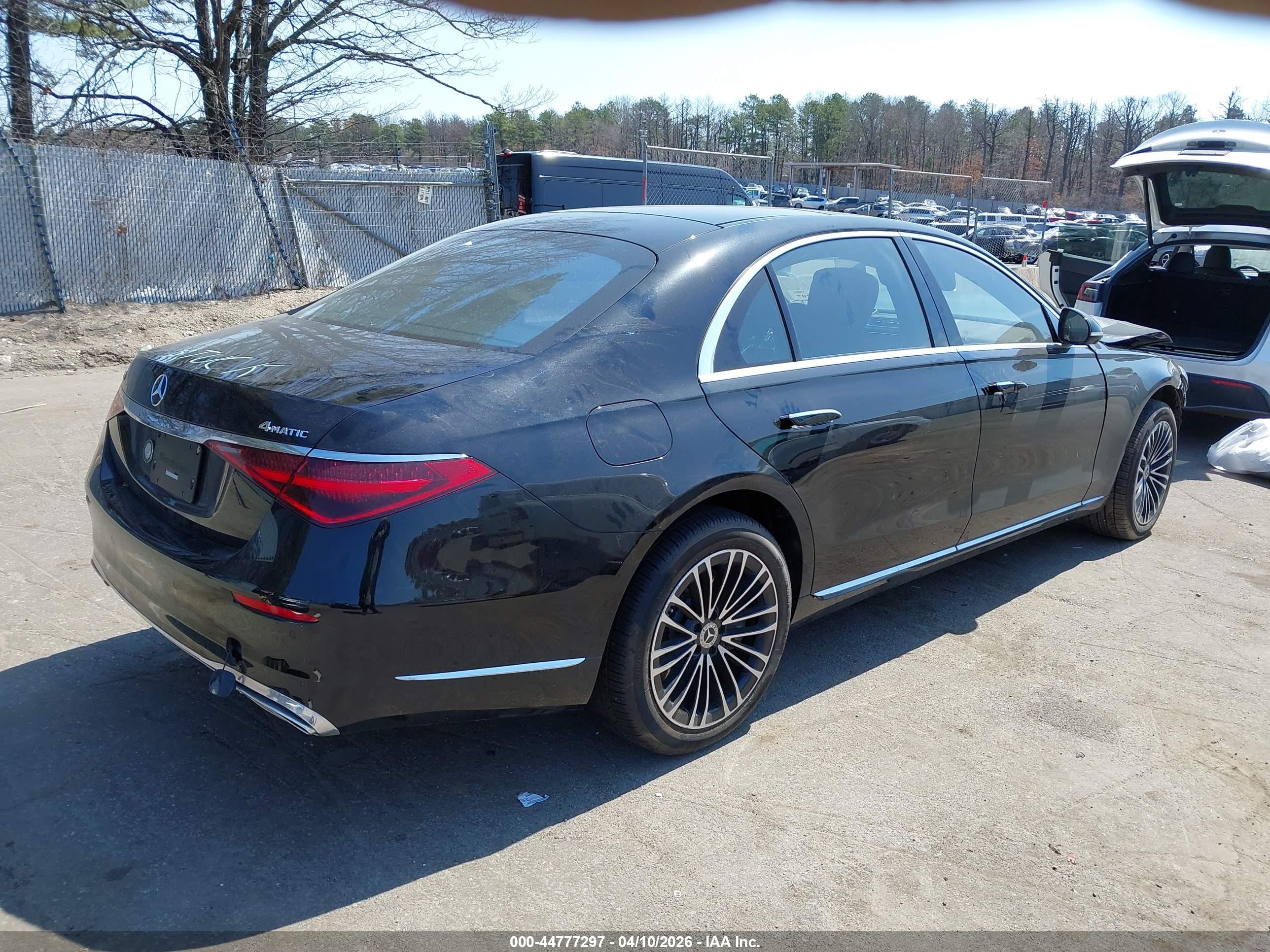 MERCEDES-BENZ S image 4