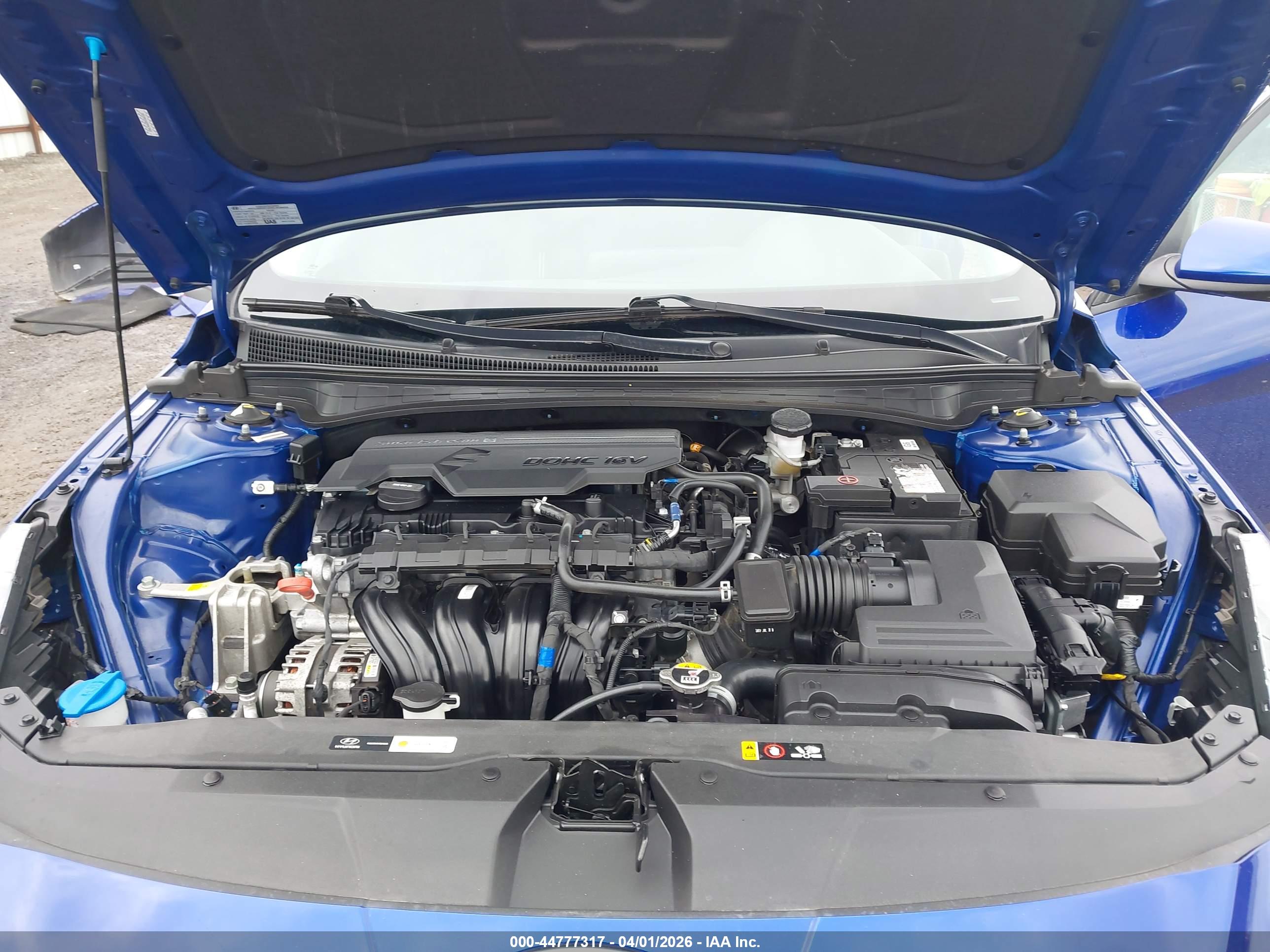 HYUNDAI ELANTRA image 10