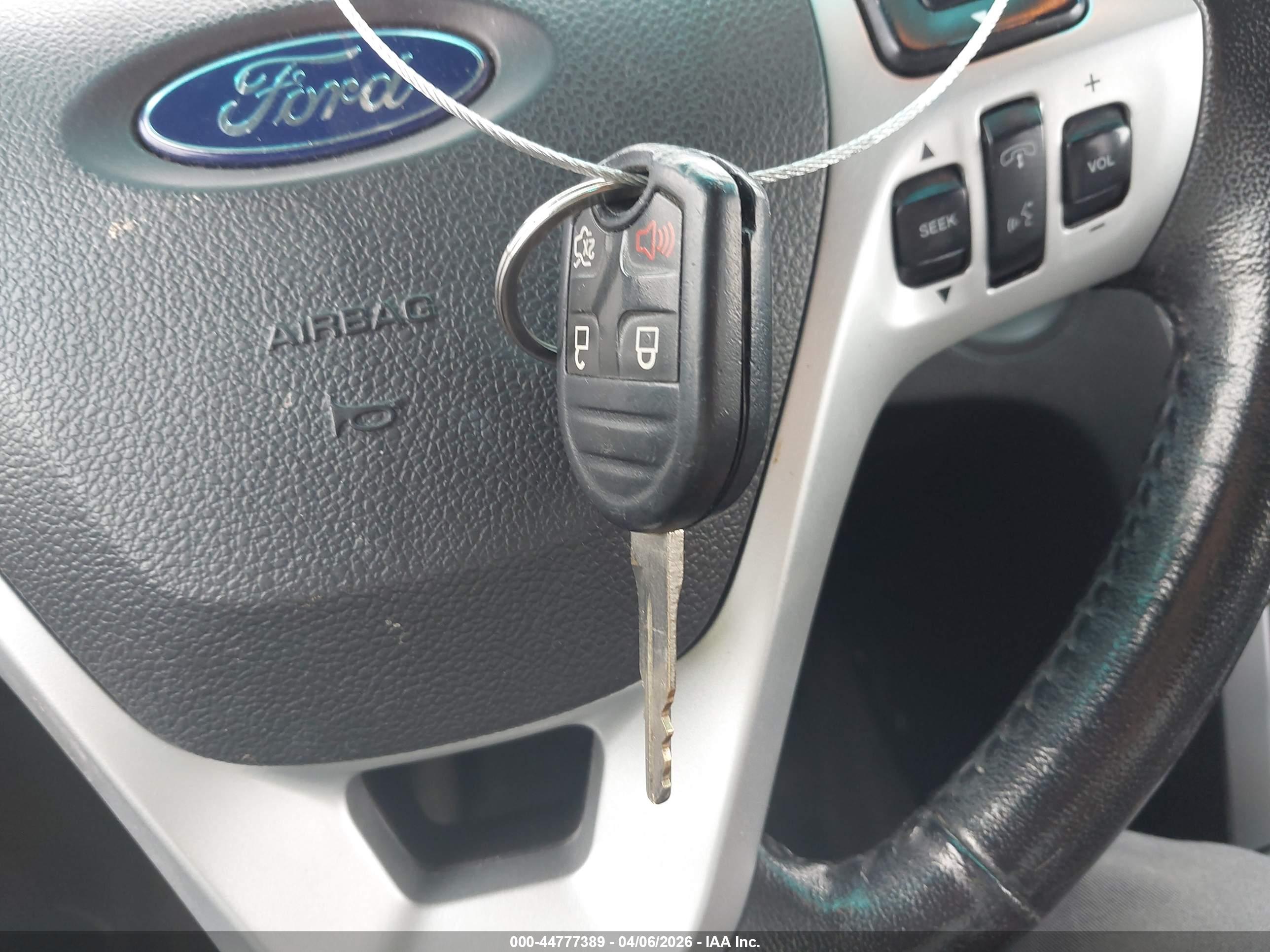 FORD EXPLORER image 11