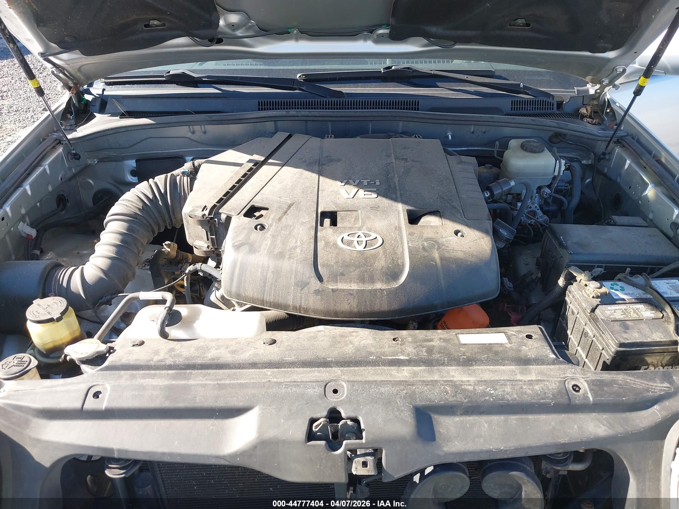 TOYOTA 4RUNNER image 10