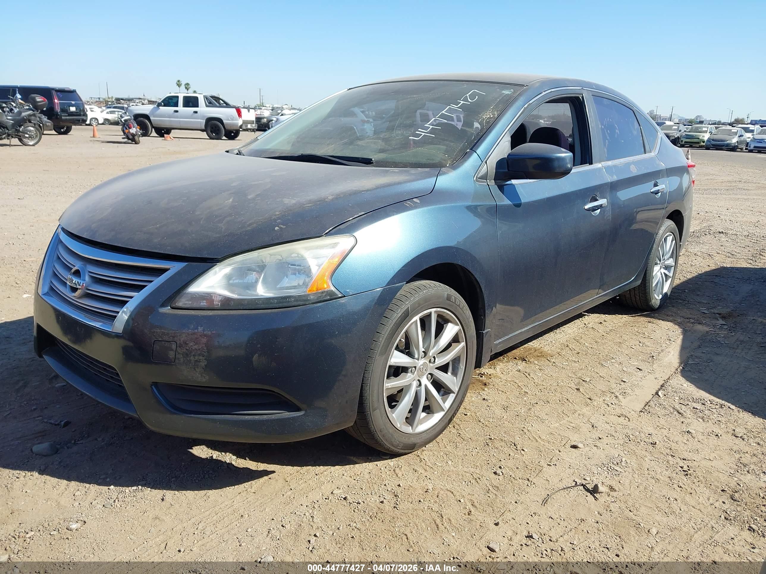 NISSAN SENTRA image 2