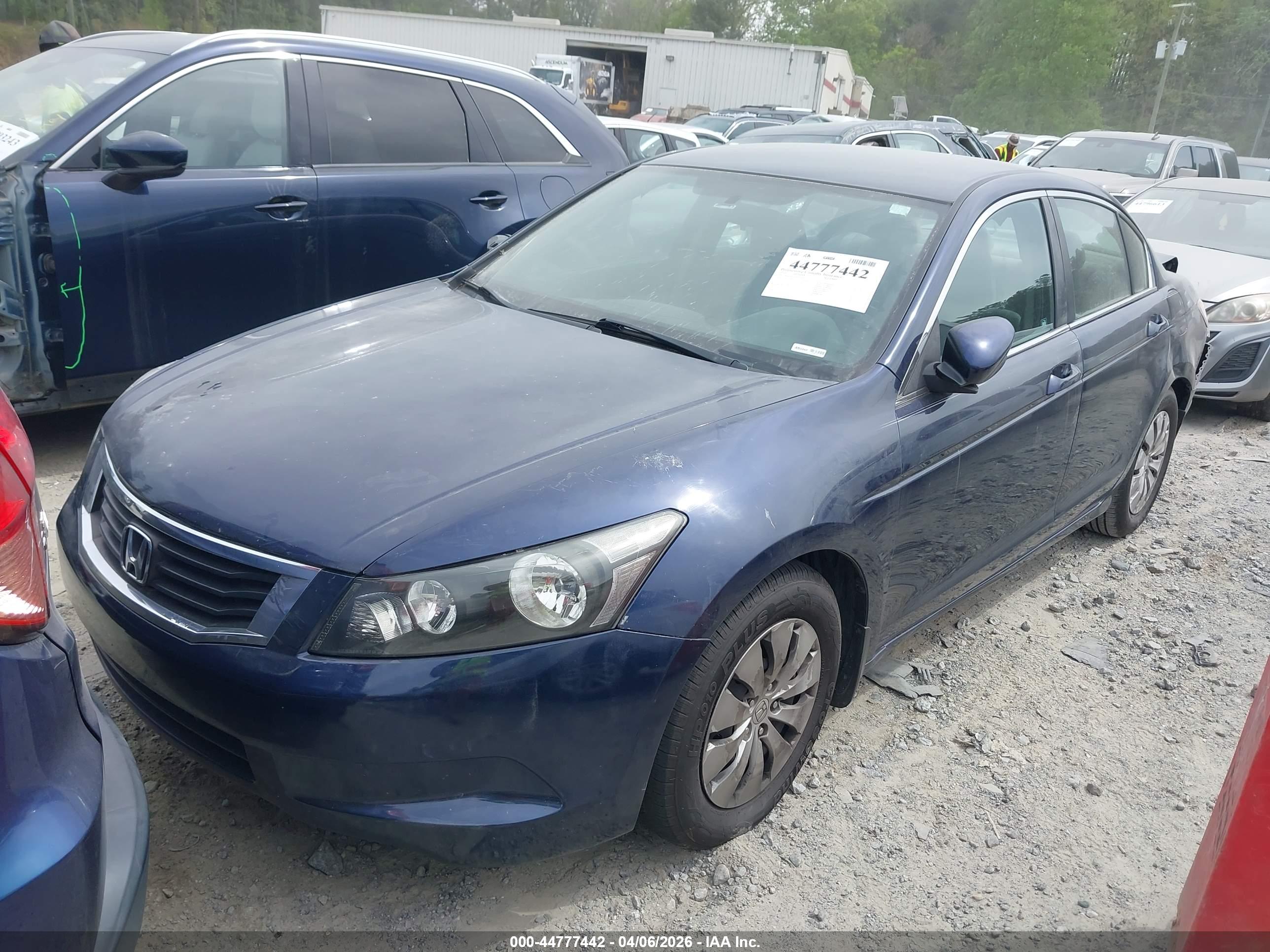 HONDA ACCORD image 2