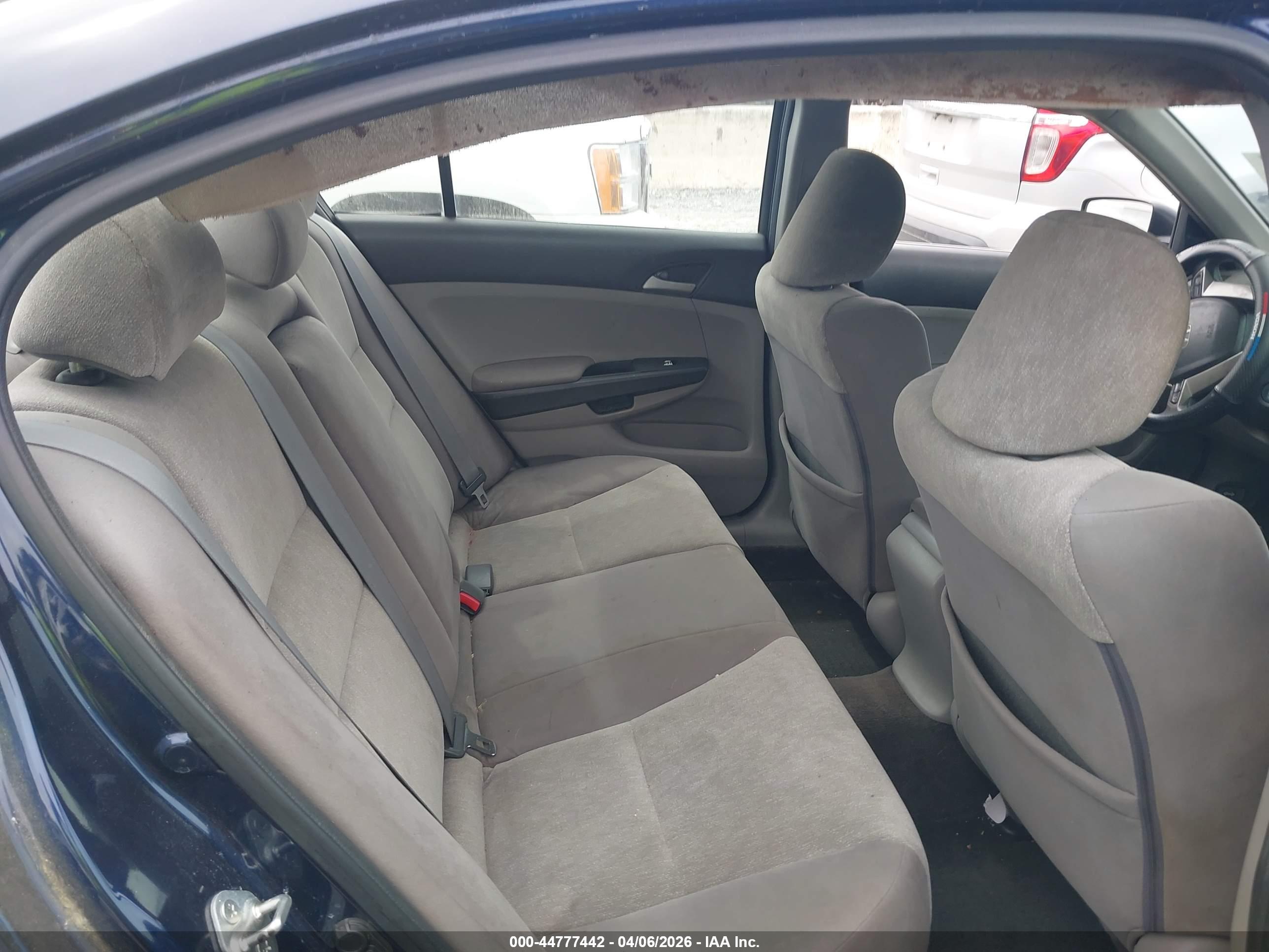 HONDA ACCORD image 8